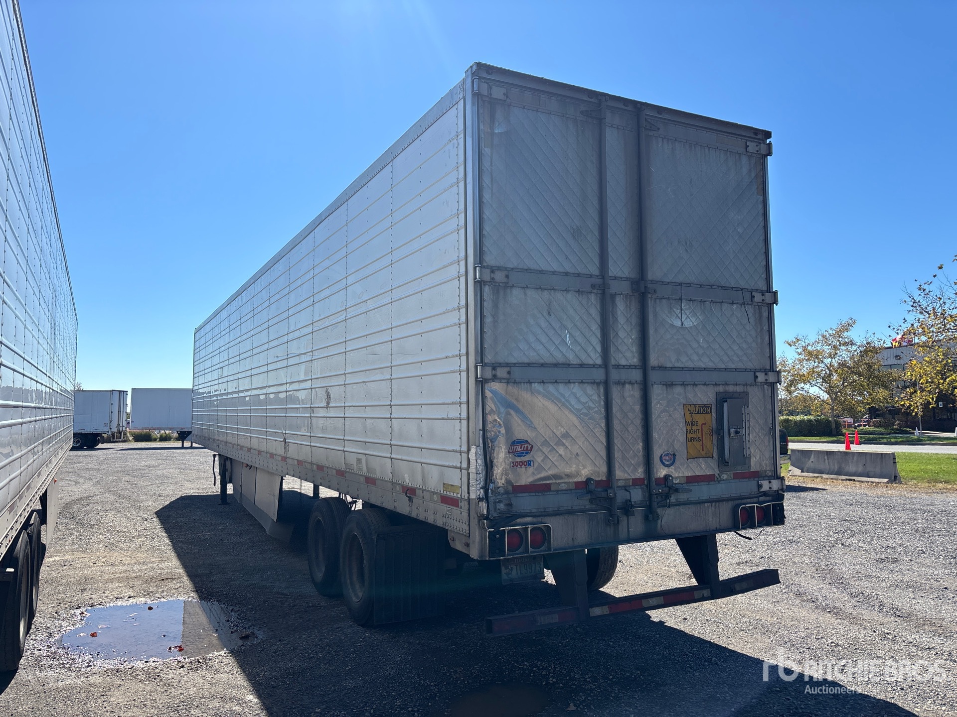 General Appearance with Imagen: esquina trasera izquierda