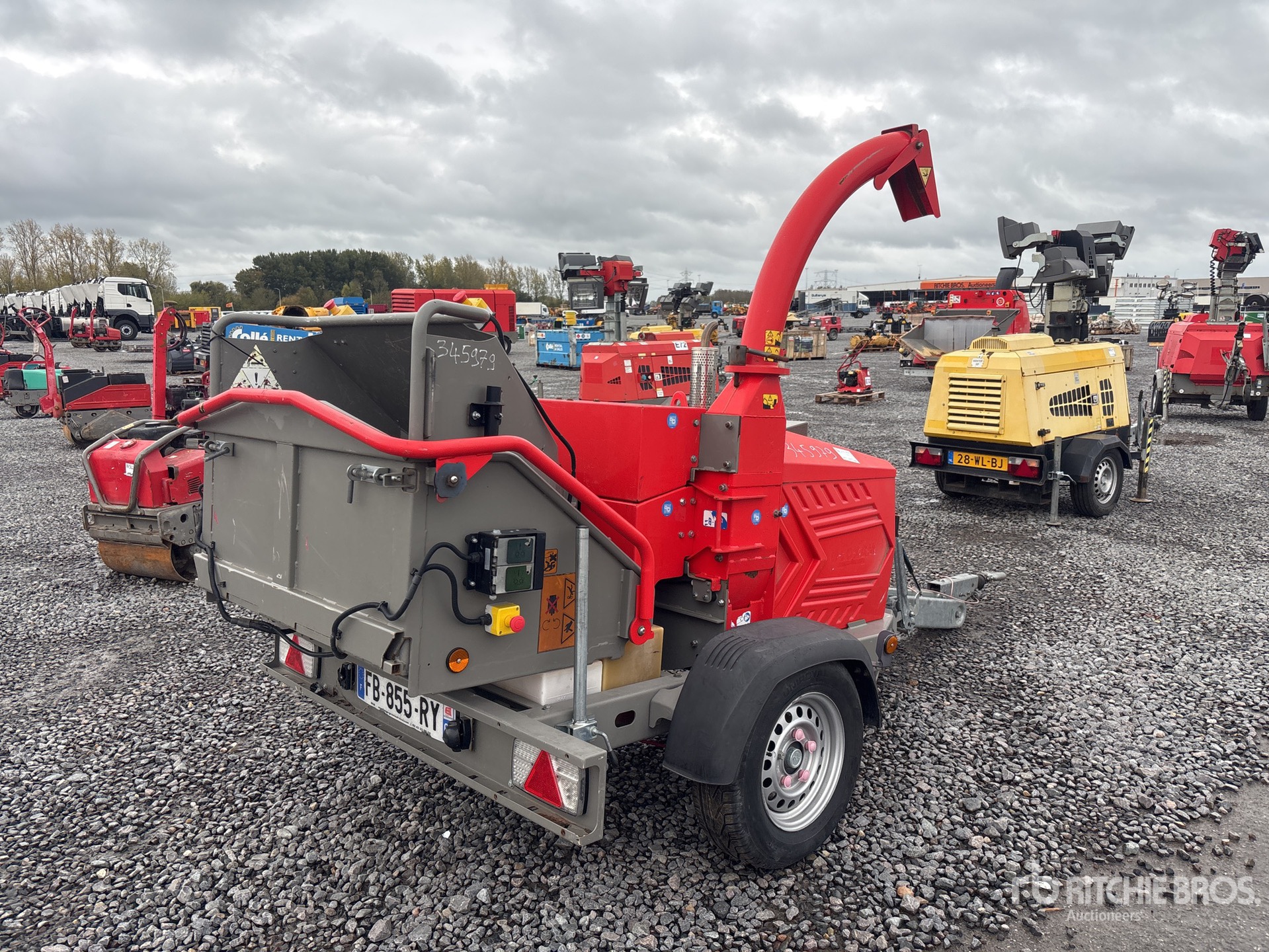 General Appearance with Picture, Left Front Corner