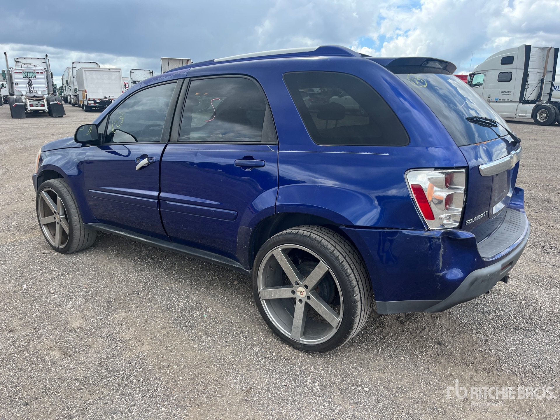 General Appearance with Picture, Left Rear Corner