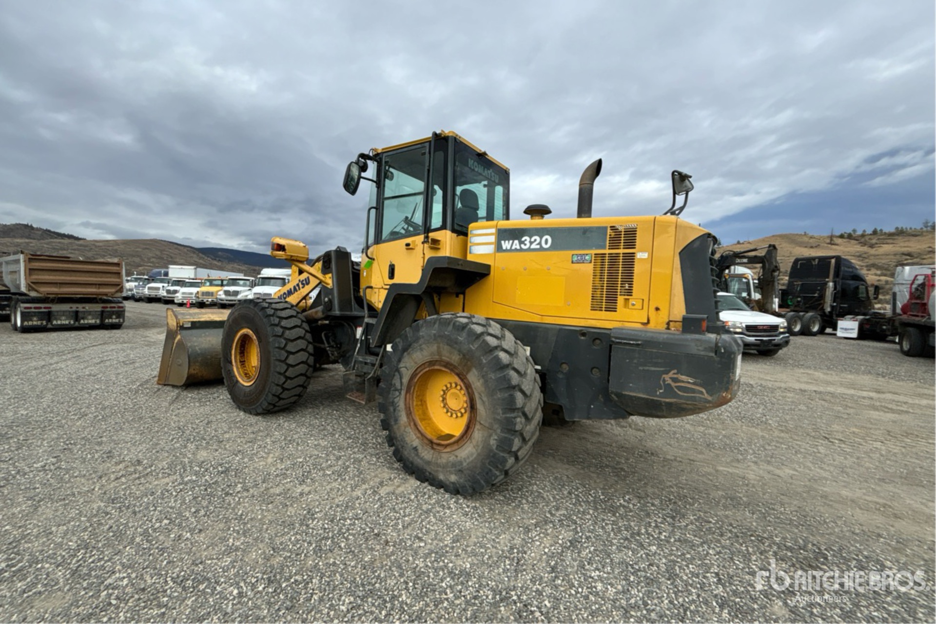 General Appearance with Picture, Left Rear Corner