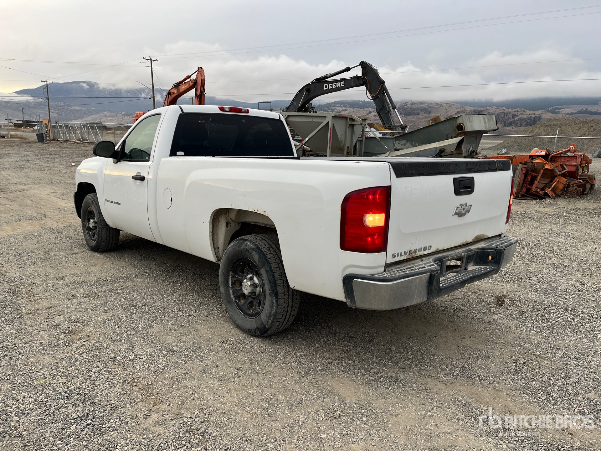 General Appearance with Bild, Ecke hinten links