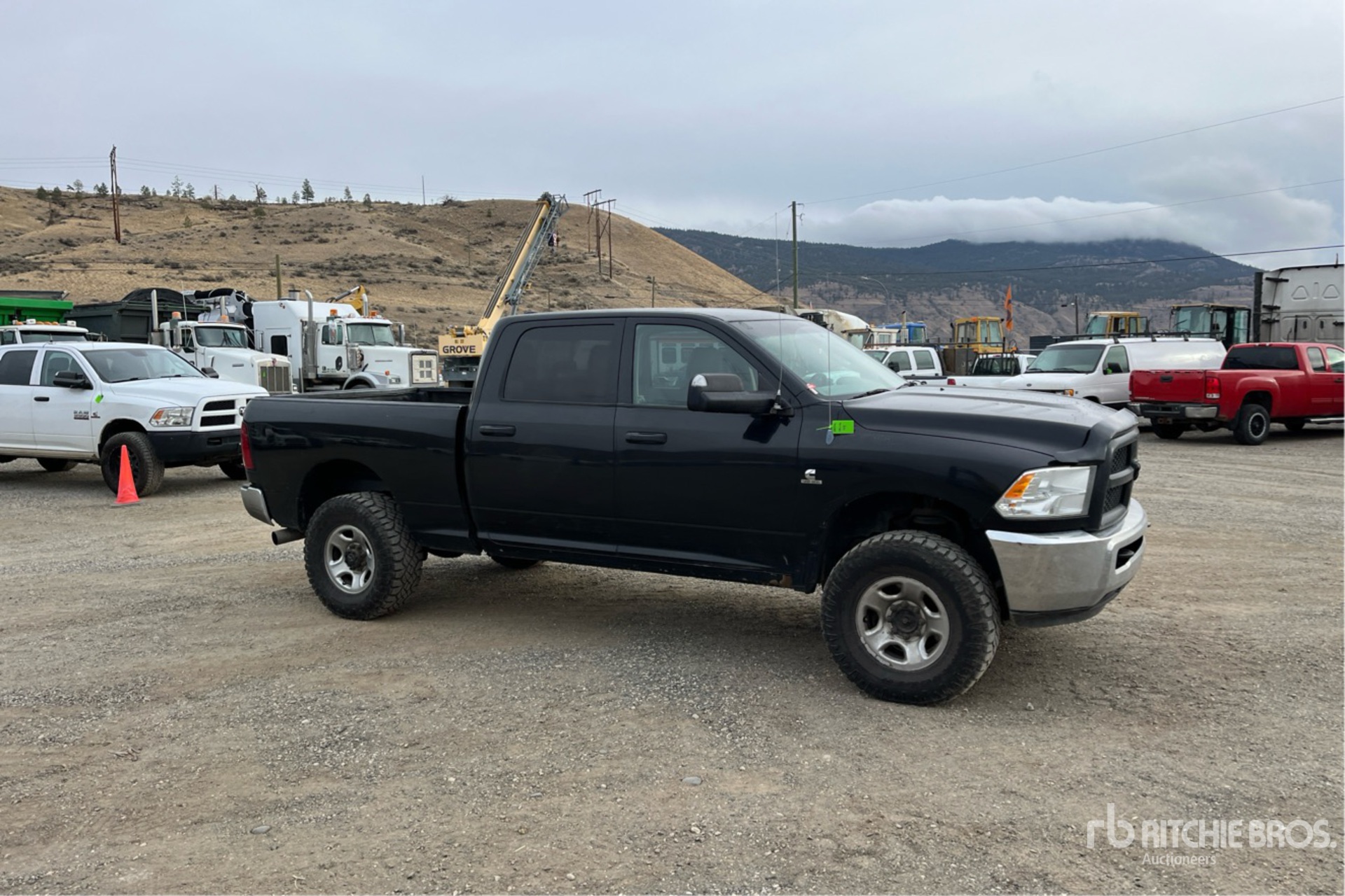 General Appearance with Picture, Right Front Corner