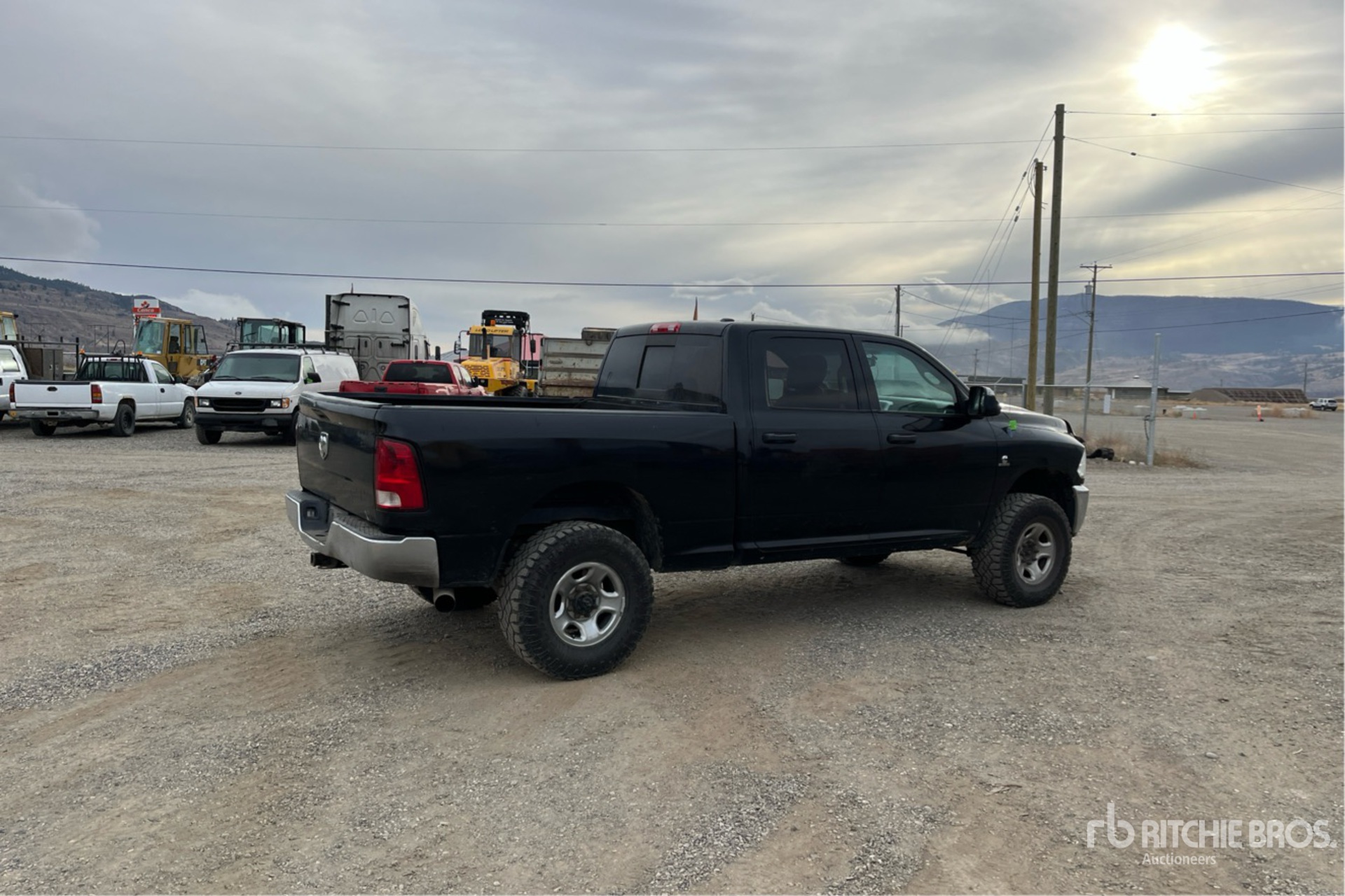 General Appearance with Picture, Right Rear Corner