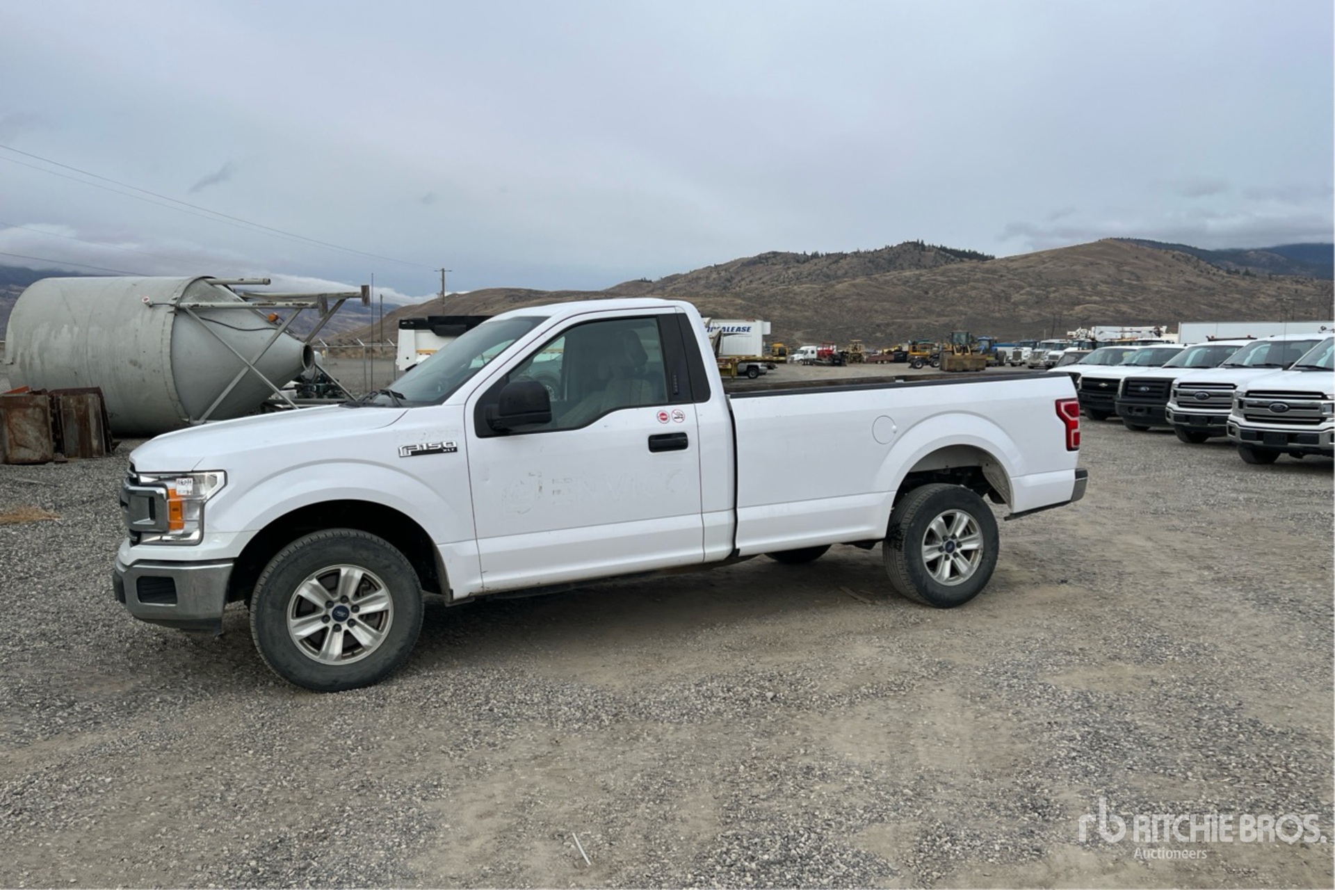 General Appearance with Picture, Left Front Corner