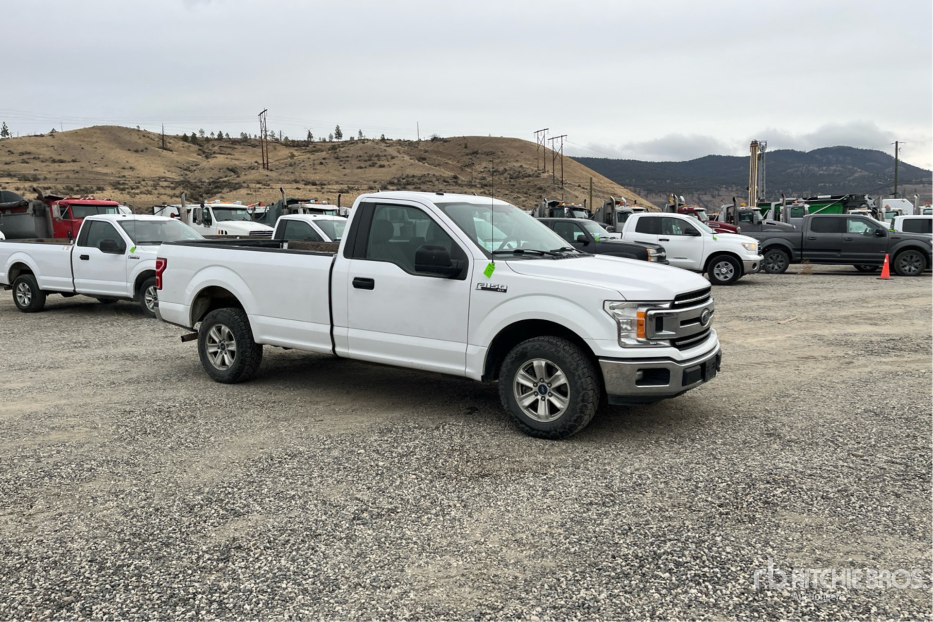 Aspect général with Image, coin avant droit