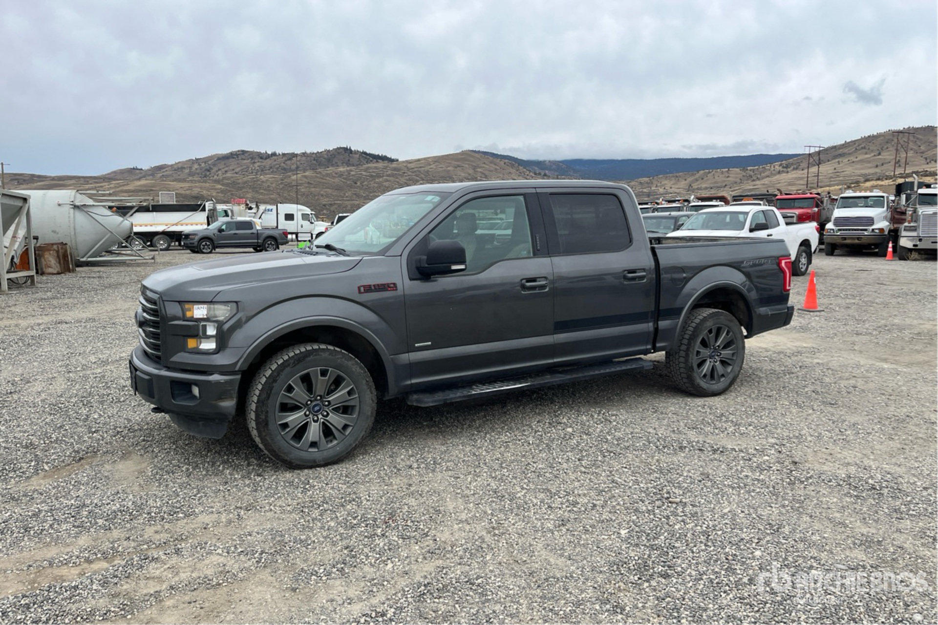 Aspect général with Image, coin avant gauche