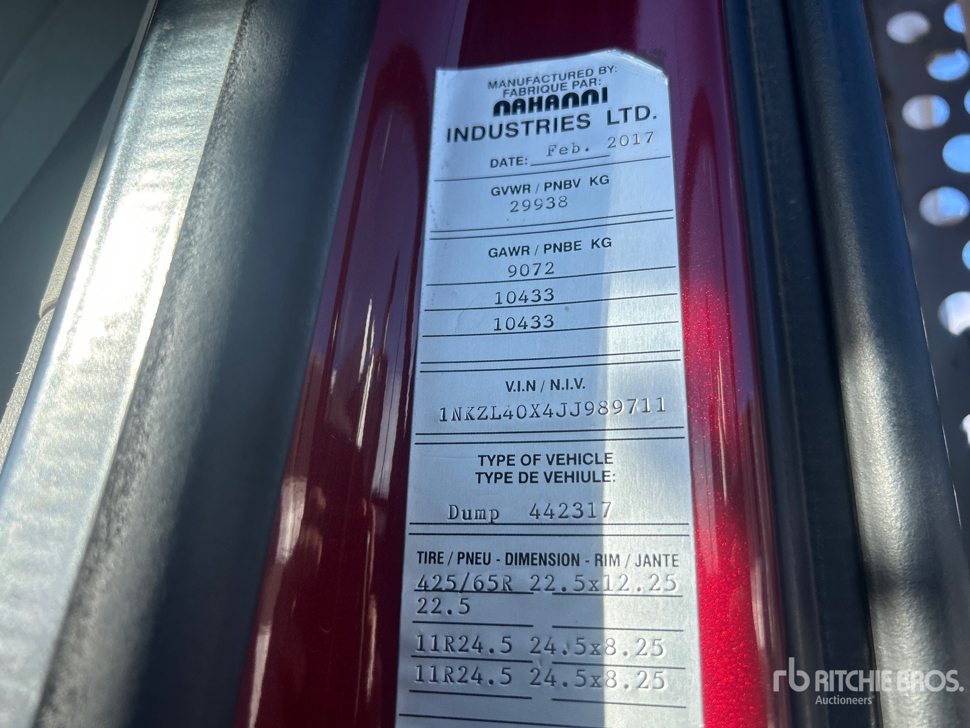 General Appearance with Serial Number / VIN