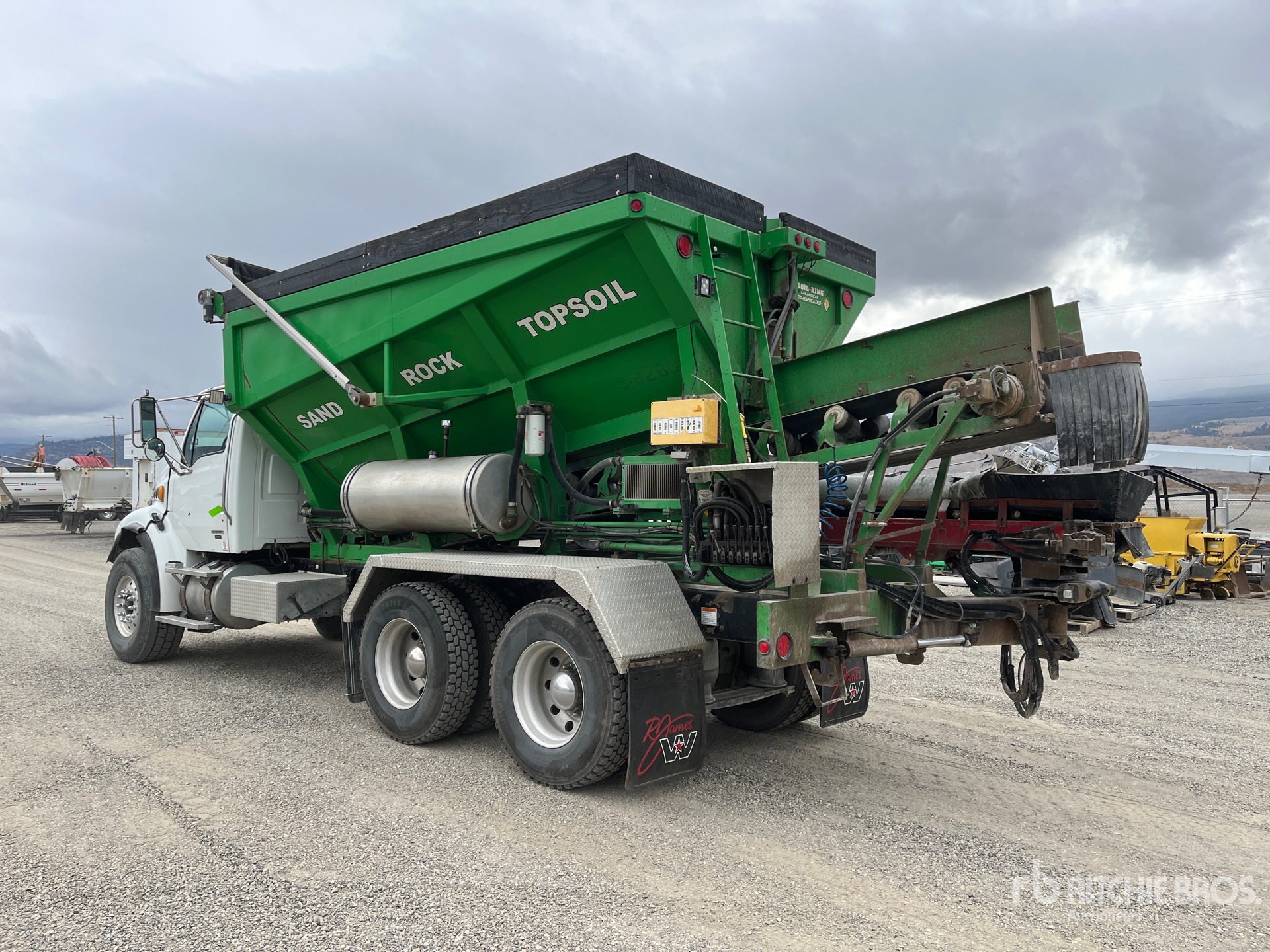 Aspect général with Image, coin arrière gauche