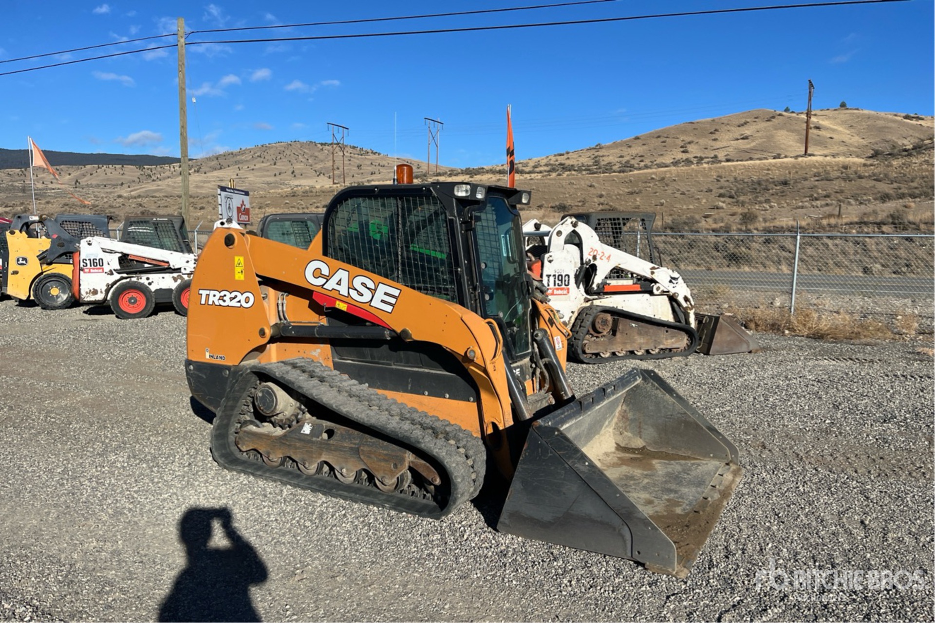 General Appearance with Foto, angolo anteriore destro