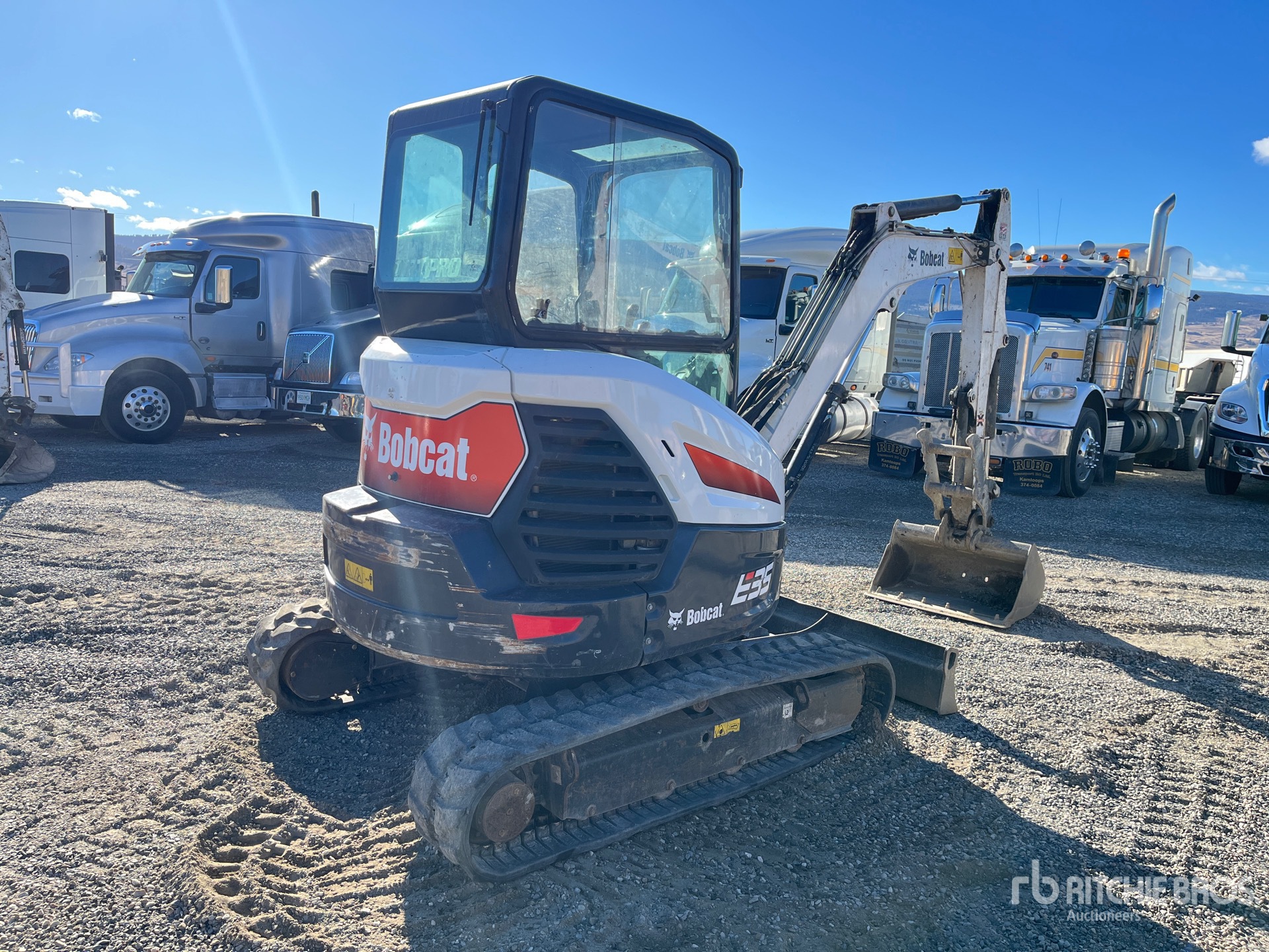 General Appearance with Picture, Right Rear Corner