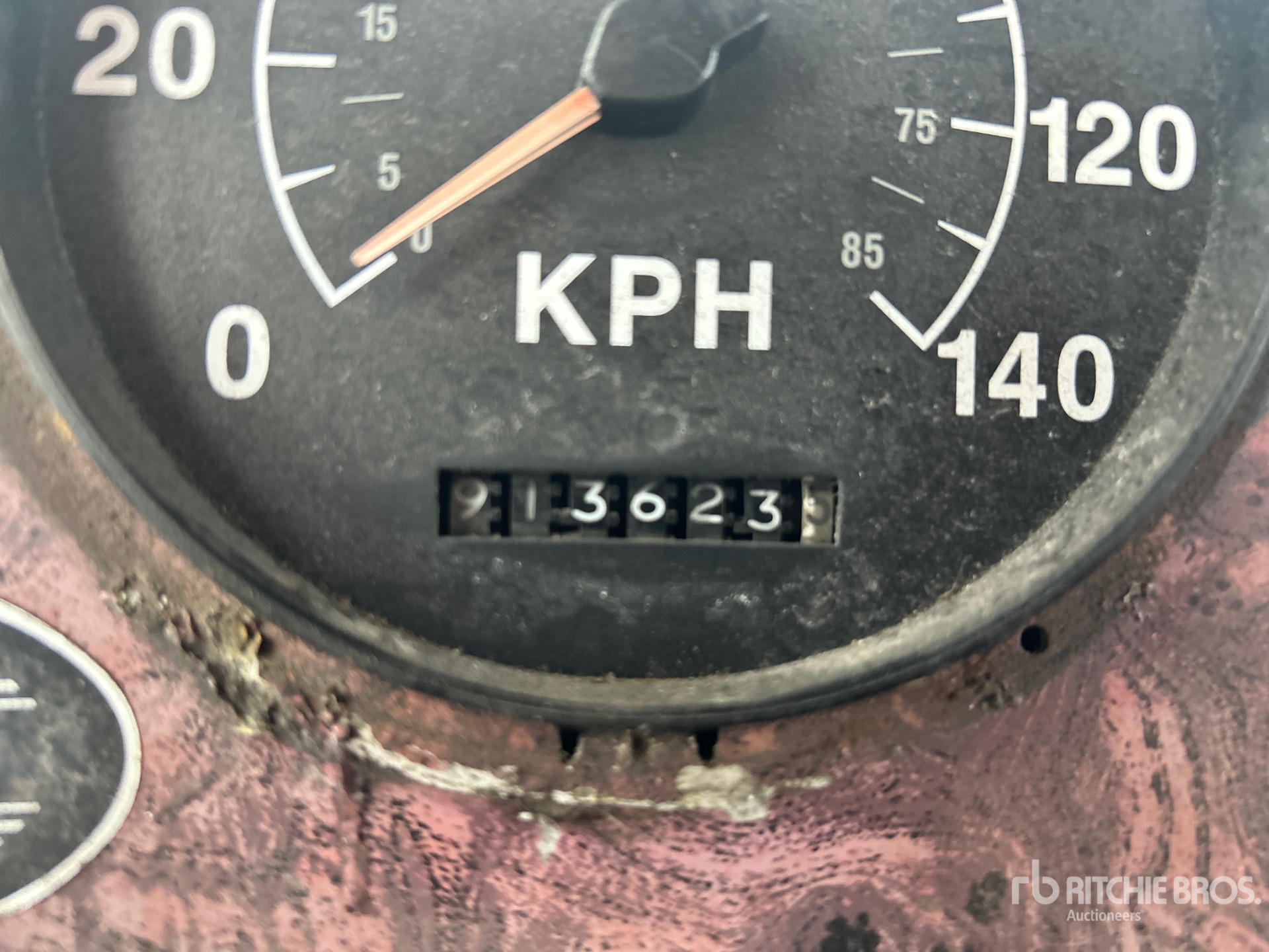 General Appearance with Hour Meter / Odometer