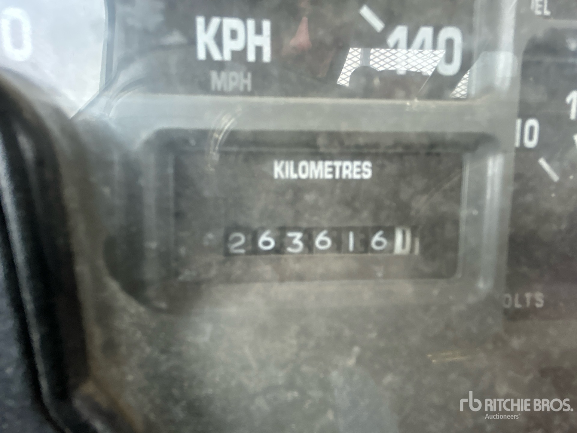 General Appearance with Hour Meter / Odometer