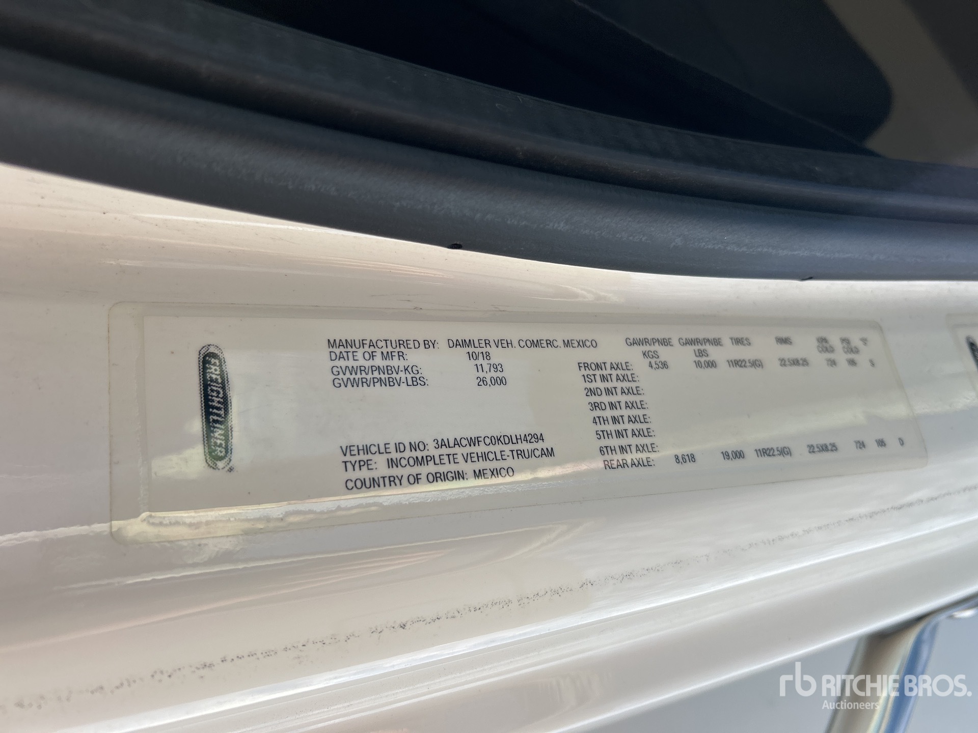 General Appearance with Serial Number / VIN