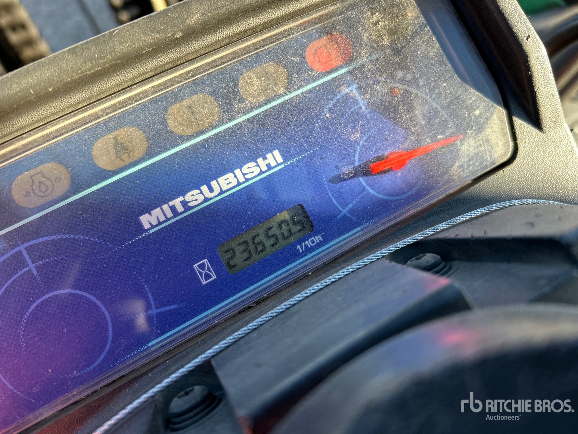 General Appearance with Hour Meter / Odometer