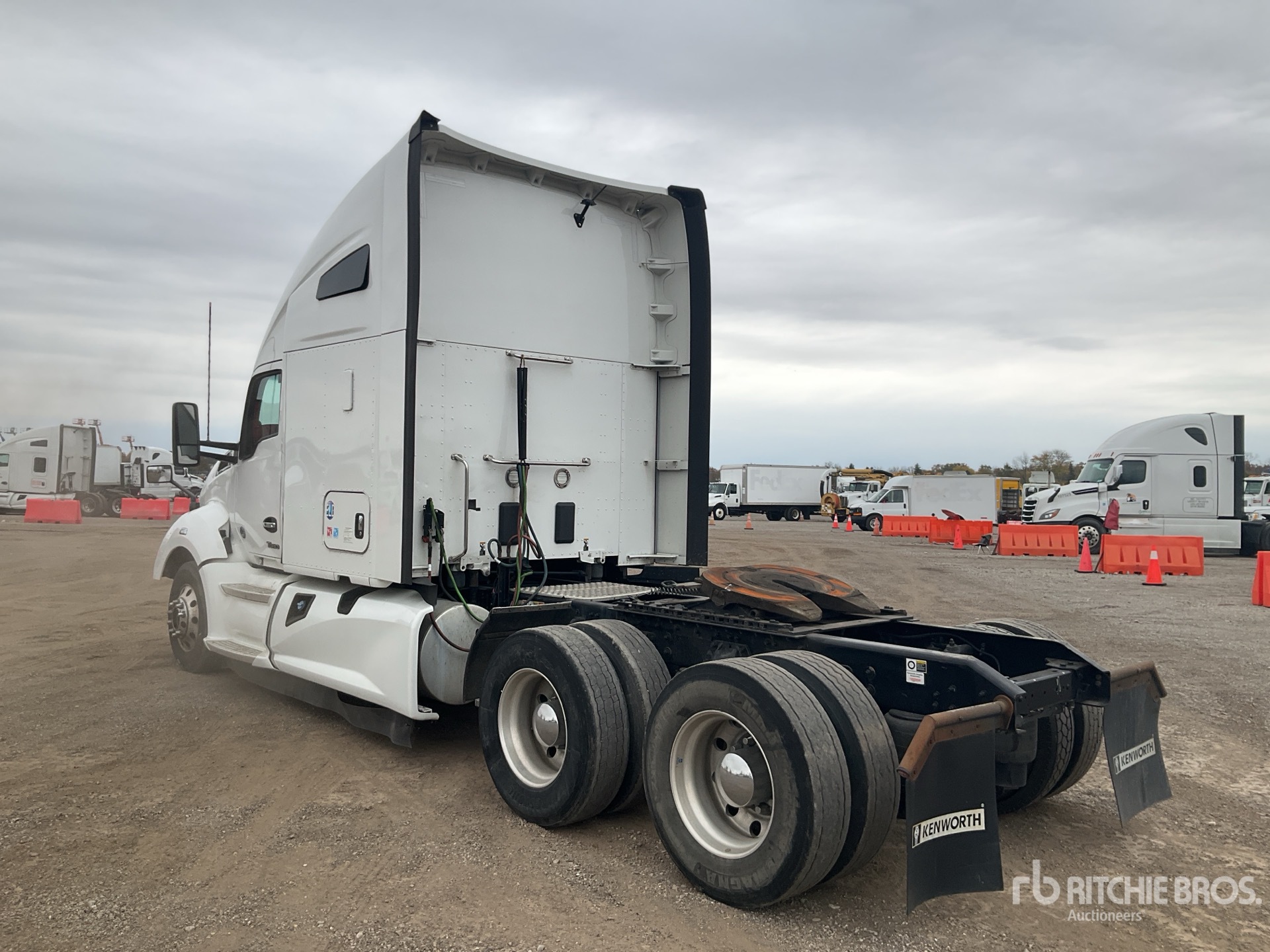 General Appearance with Picture, Left Rear Corner