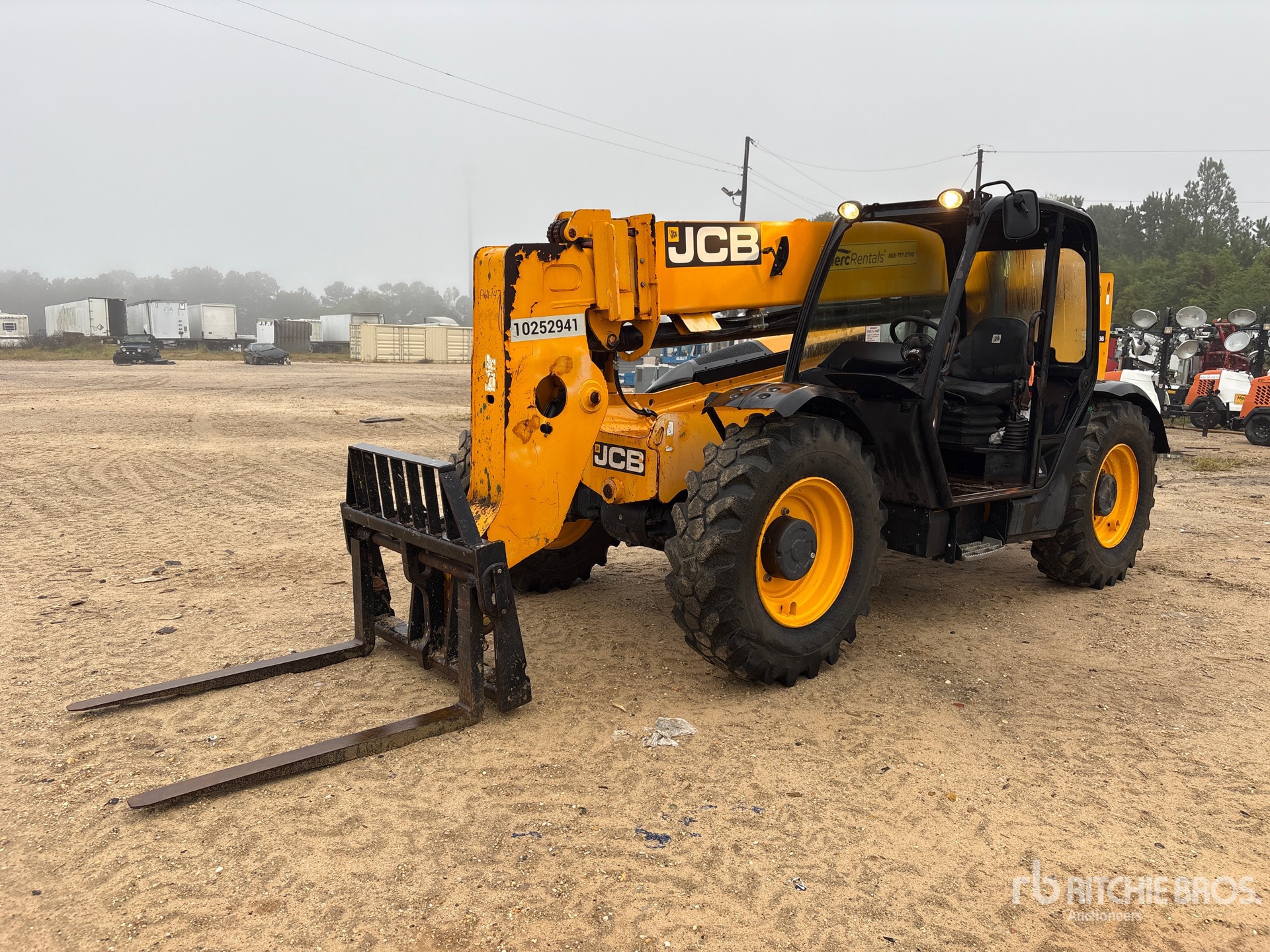 General Appearance with Picture, Left Front Corner