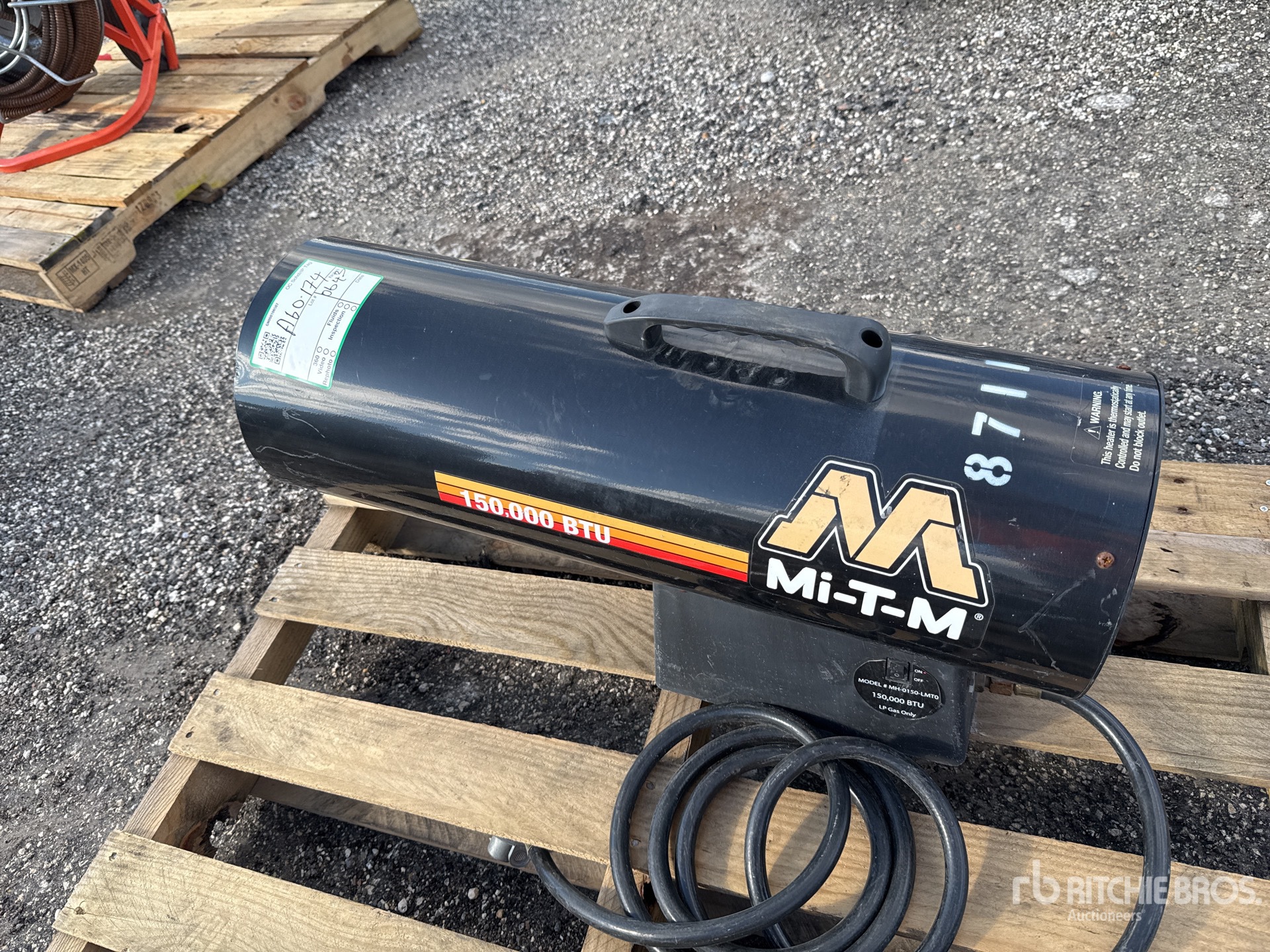 General Appearance with Picture, Right Front Corner