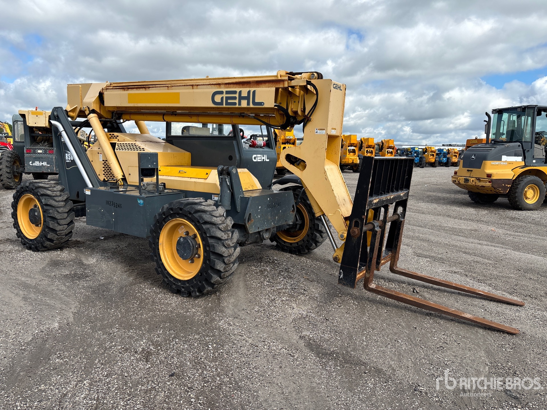 General Appearance with Picture, Right Front Corner