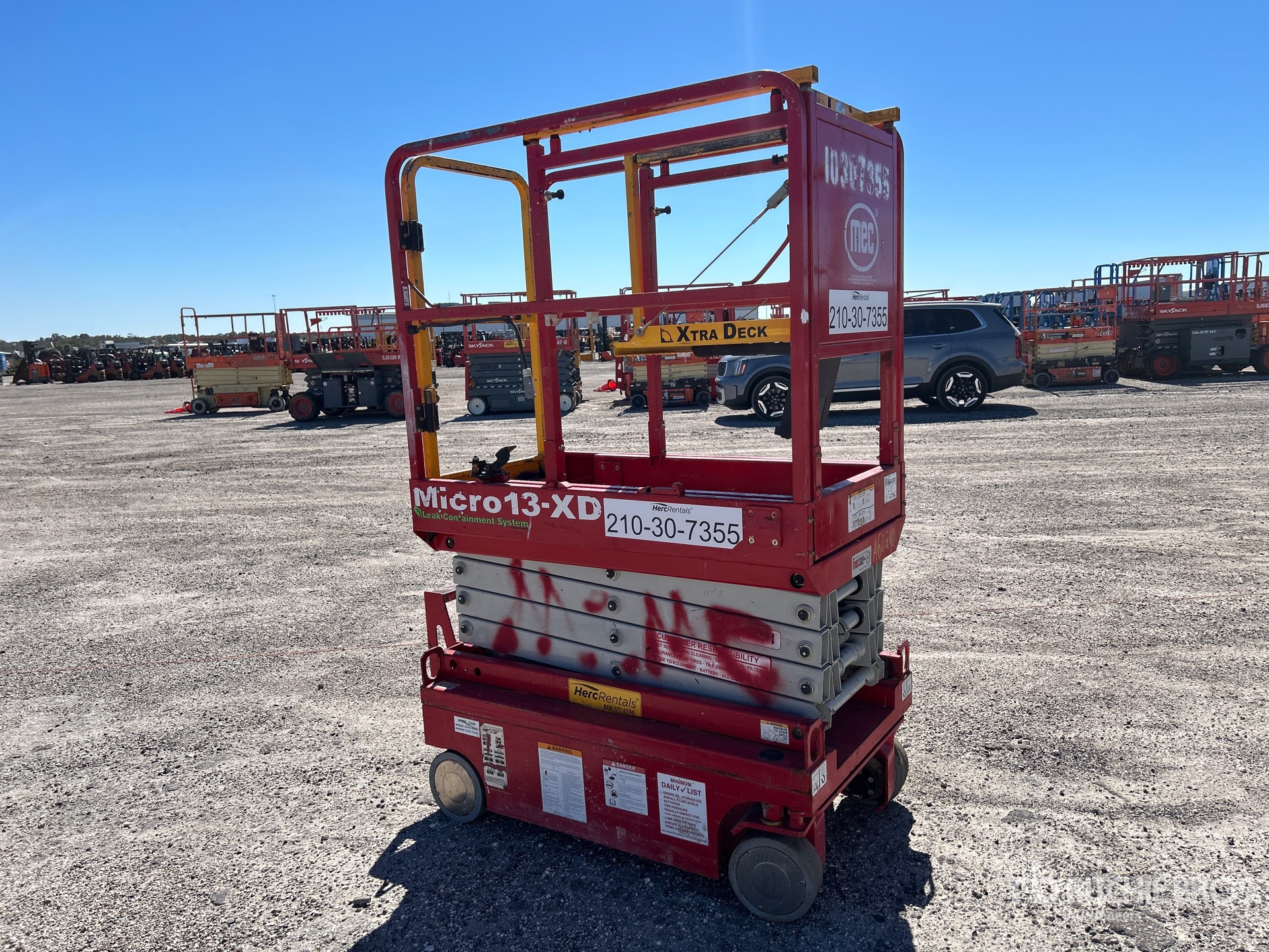 General Appearance with Picture, Right Front Corner