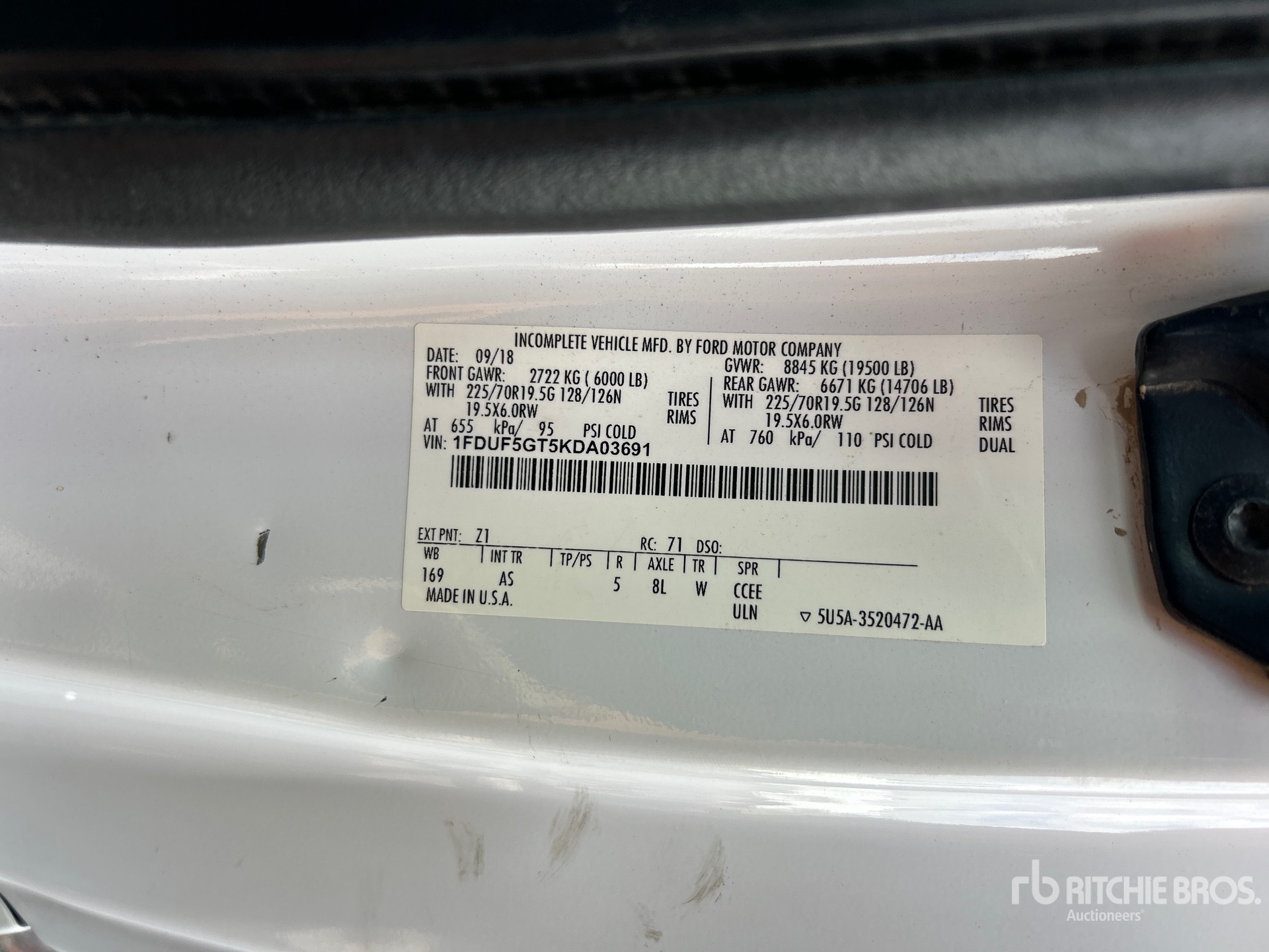 General Appearance with Serial Number / VIN