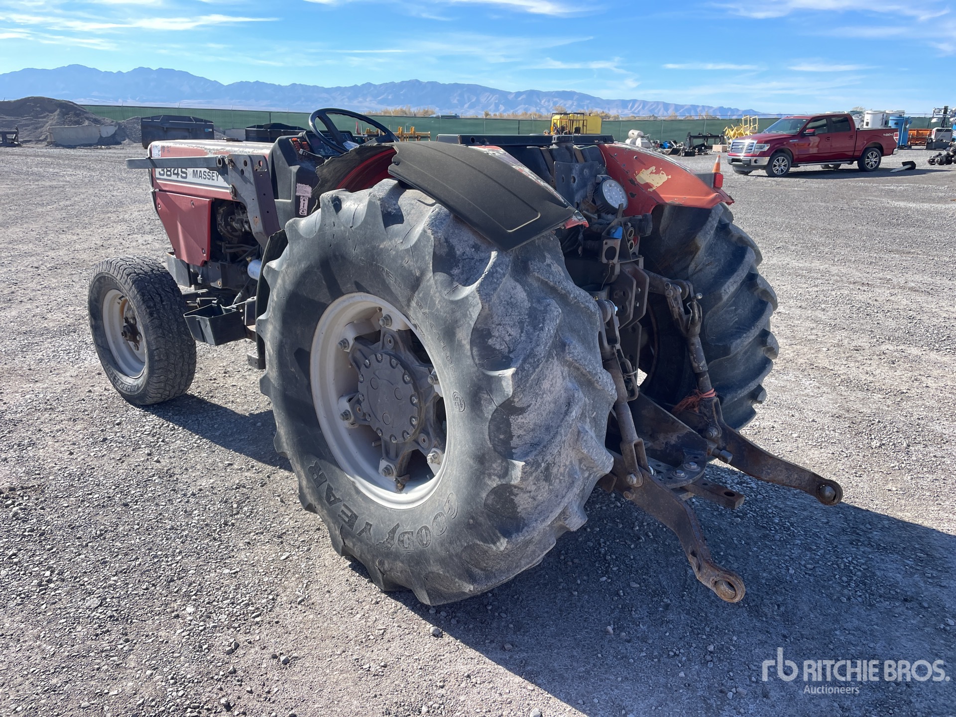 General Appearance with Bild, Ecke hinten links