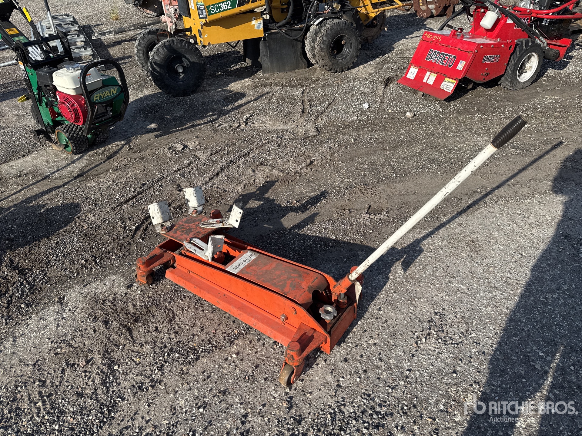 General Appearance with Bild, Ecke hinten links