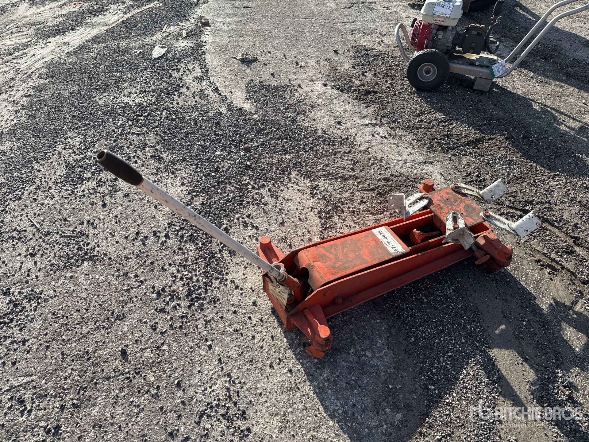 General Appearance with Bild, Ecke hinten rechts