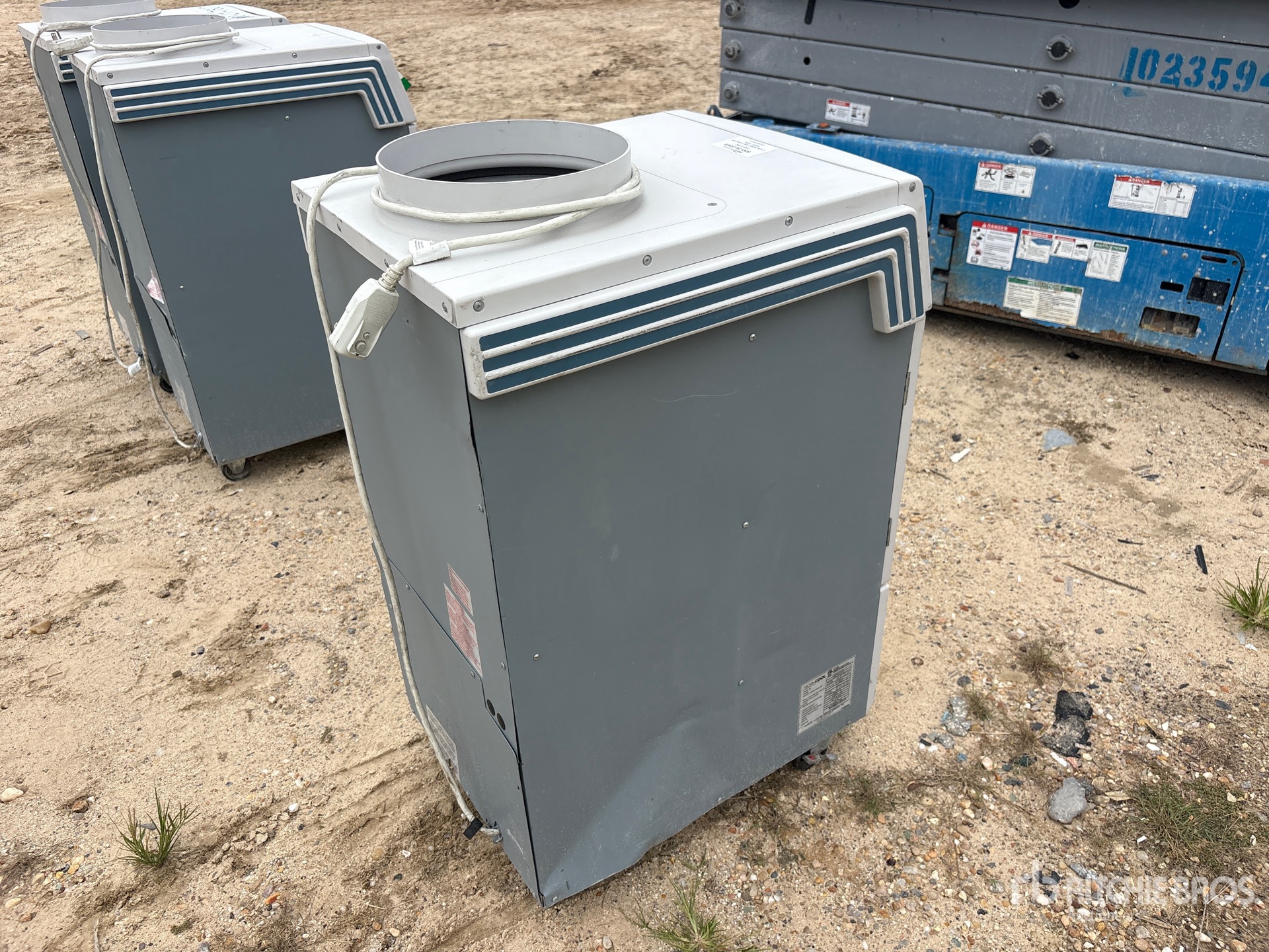 General Appearance with Image, coin arrière droit