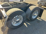 4 Underbody - Truck with 