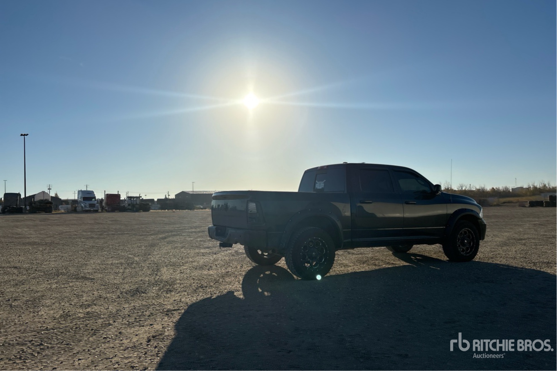 General Appearance with Picture, Right Rear Corner