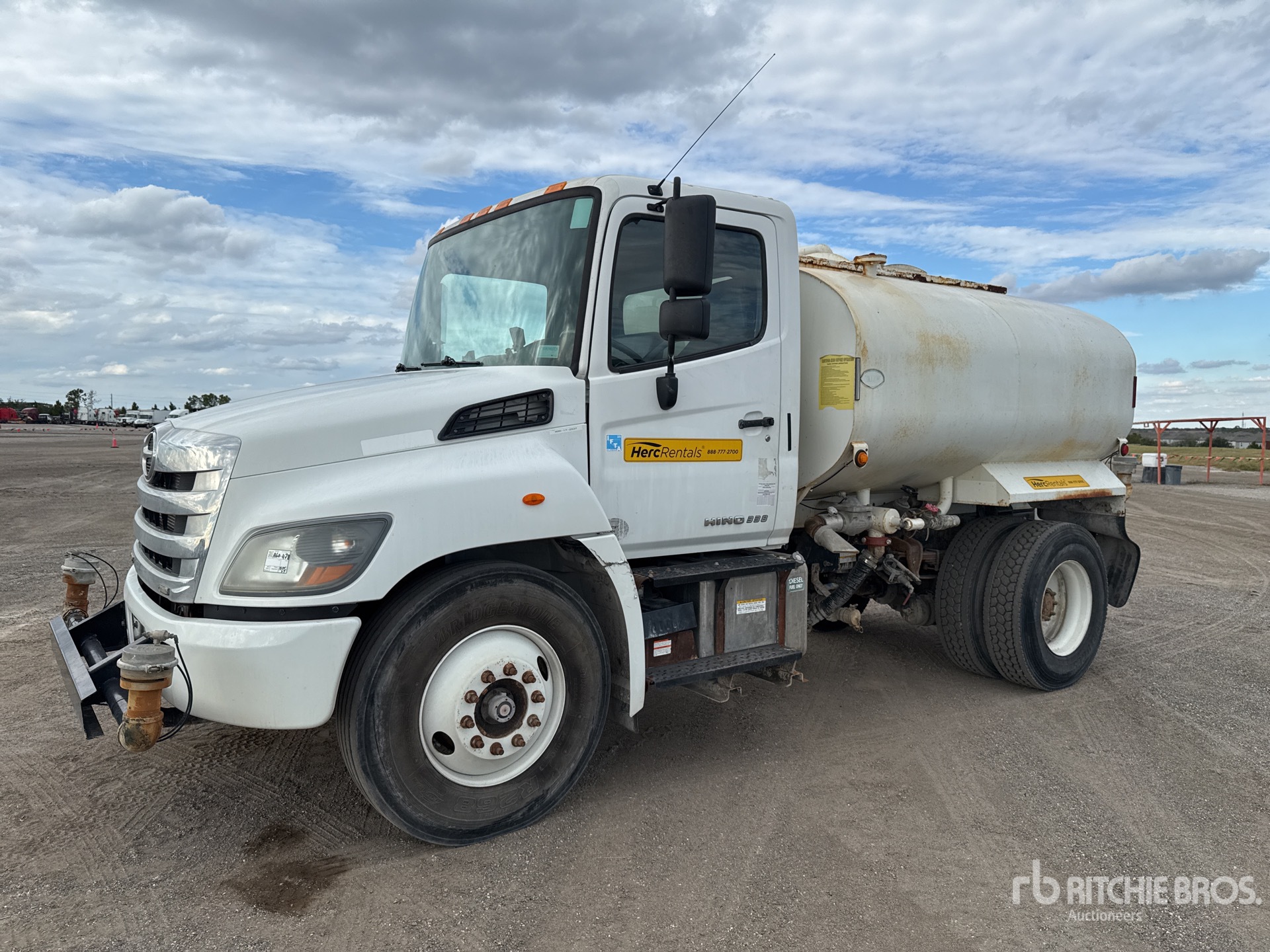 Aspect général with Image, coin avant gauche