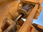 Hydraulics with Bowl Lift Cylinders