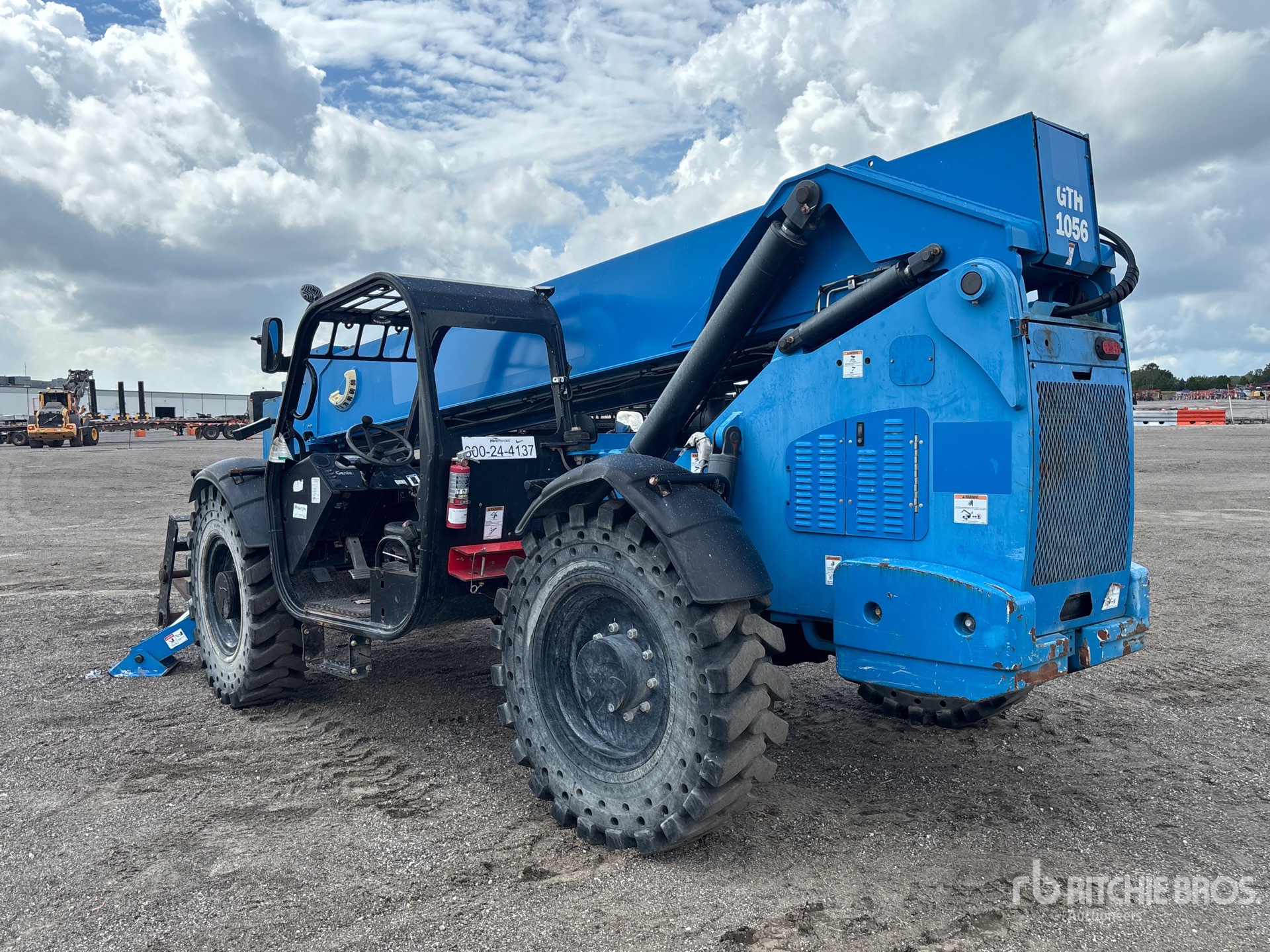 General Appearance with Picture, Left Rear Corner