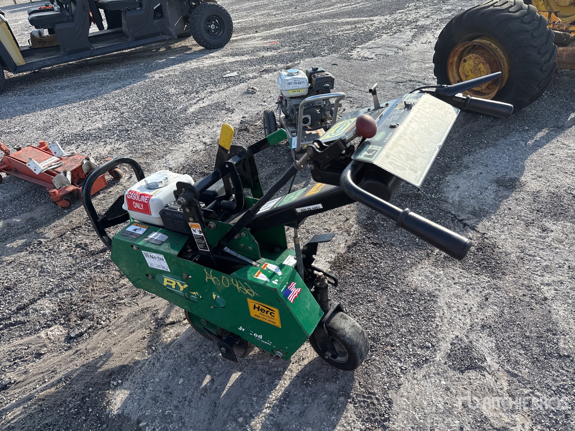 General Appearance with Picture, Right Rear Corner