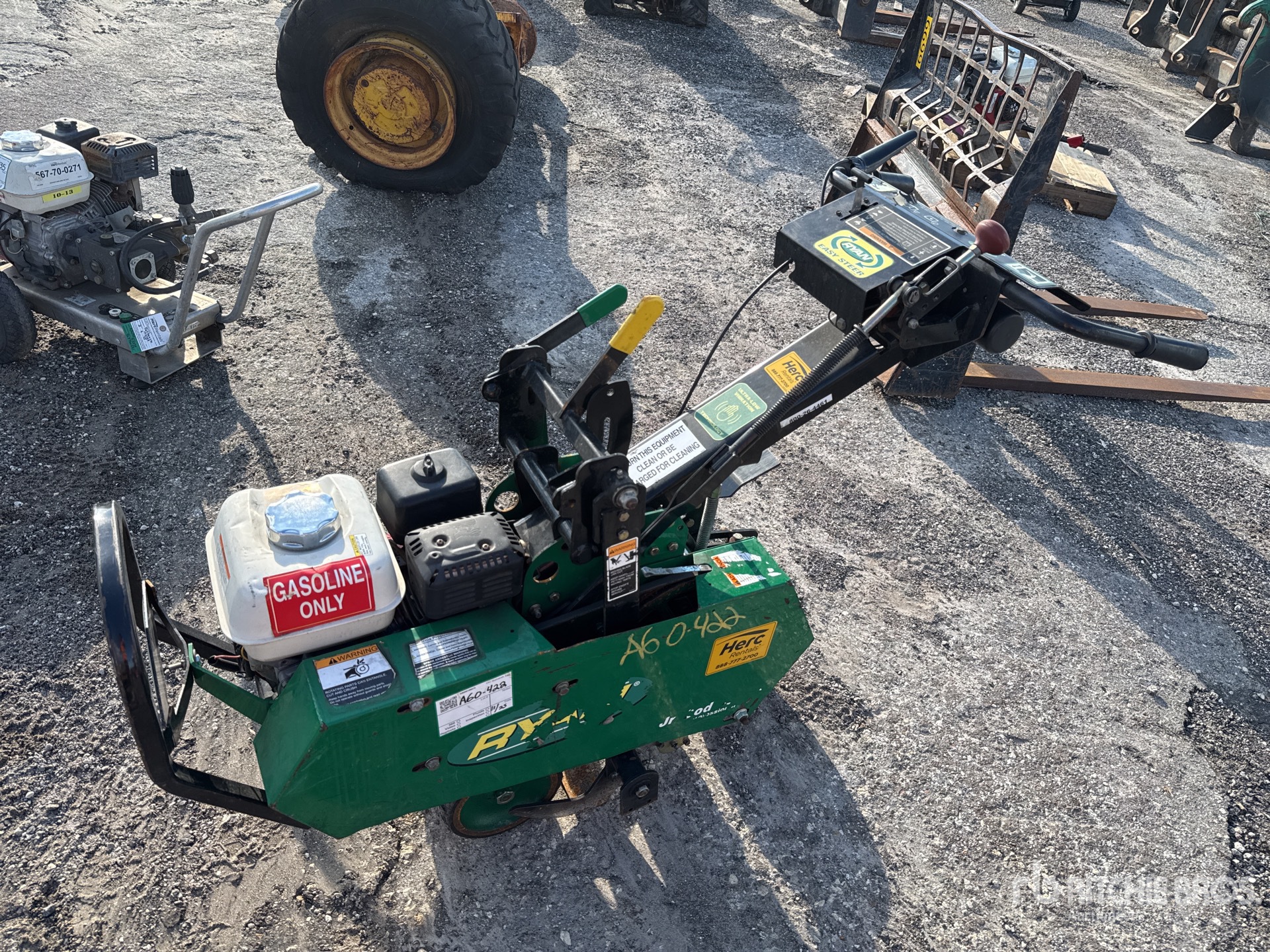 General Appearance with Picture, Right Front Corner