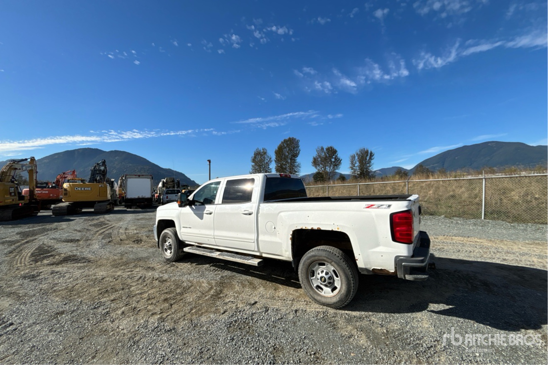 General Appearance with Picture, Left Rear Corner