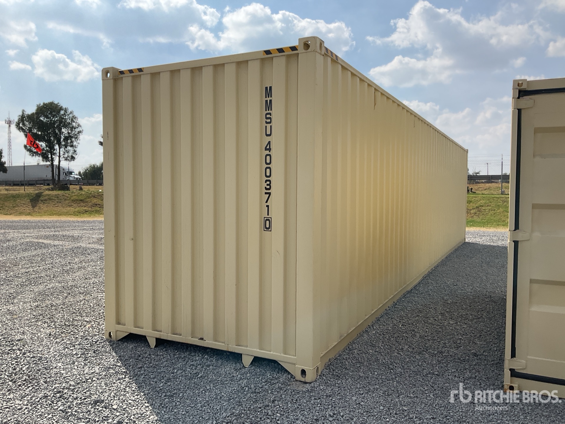 General Appearance with Zdjęcie, prawy dolny róg