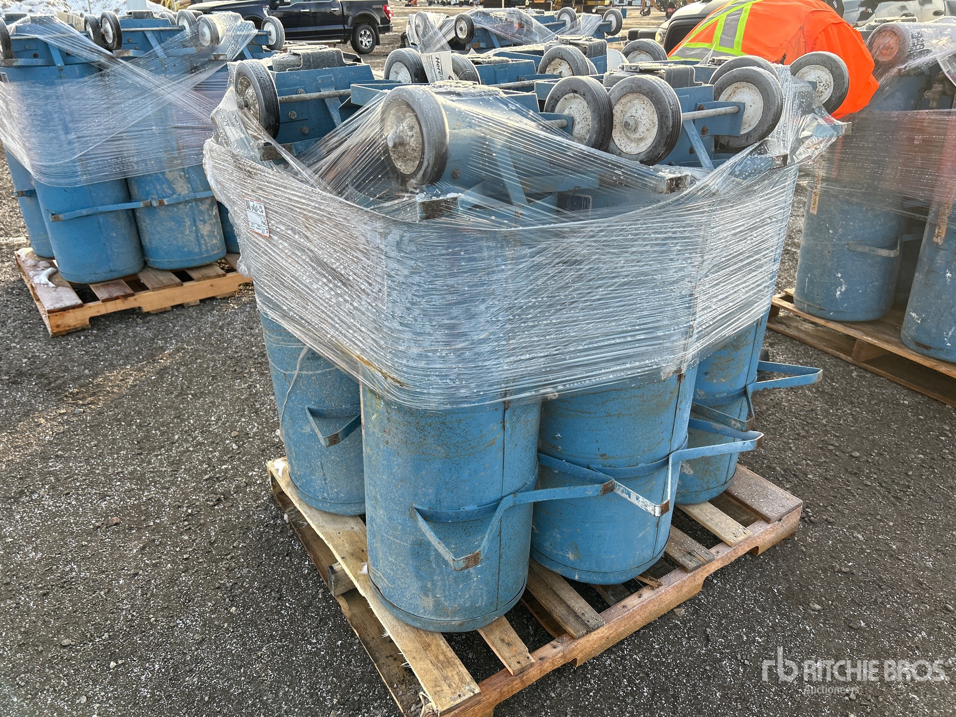 General Appearance with Foto, angolo posteriore sinistro