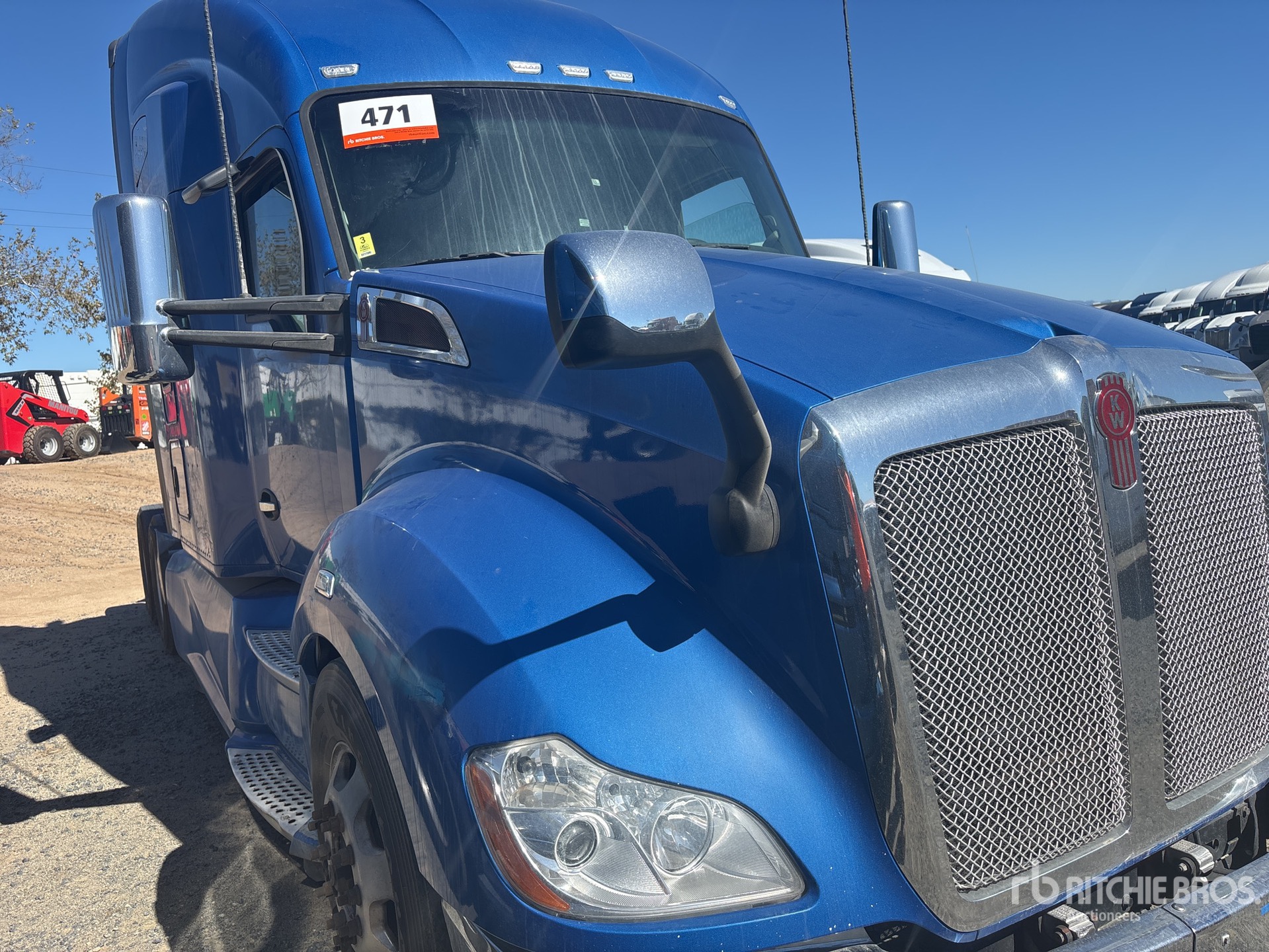General Appearance with Picture, Right Front Corner