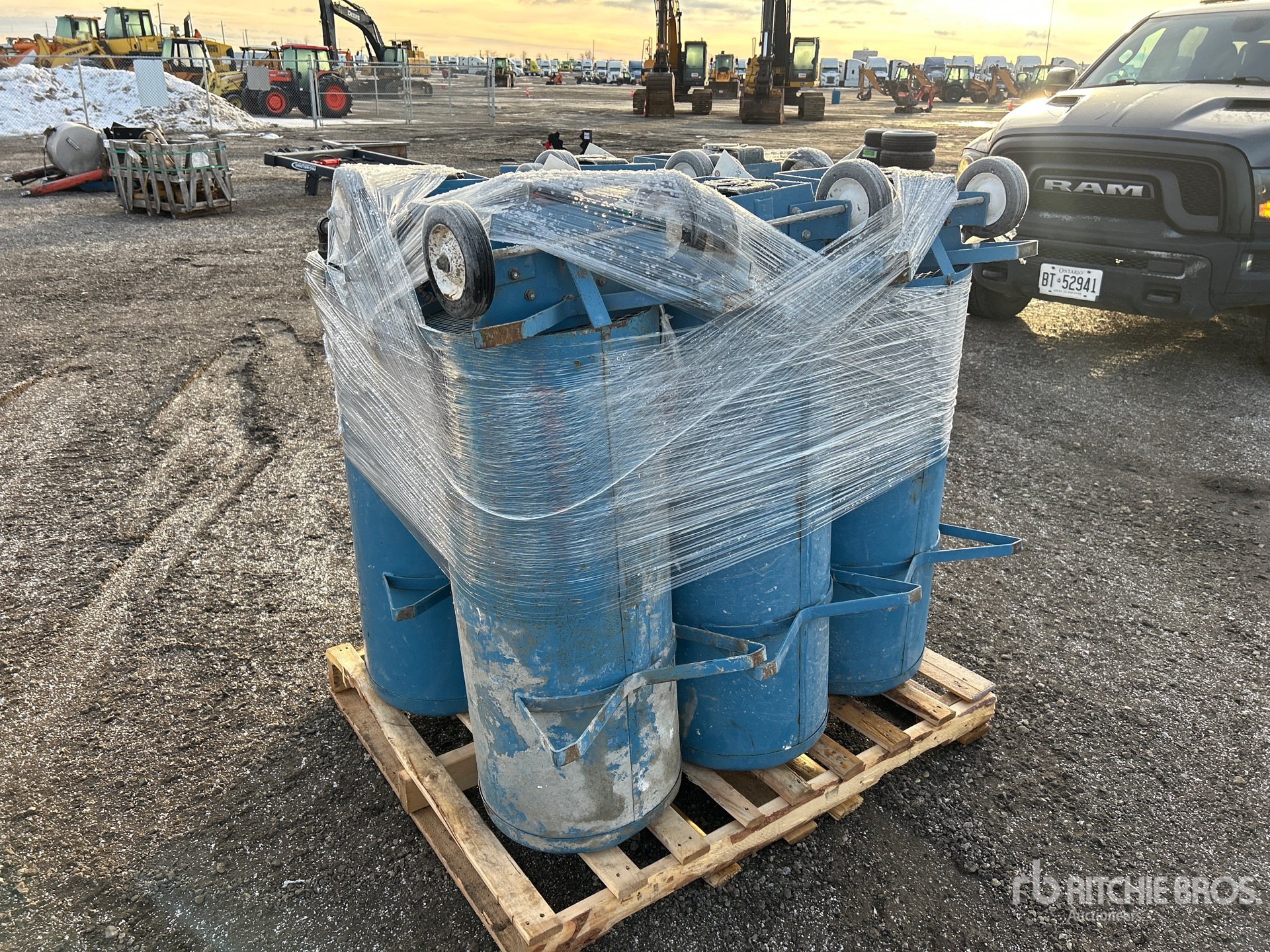 General Appearance with Foto, angolo anteriore destro