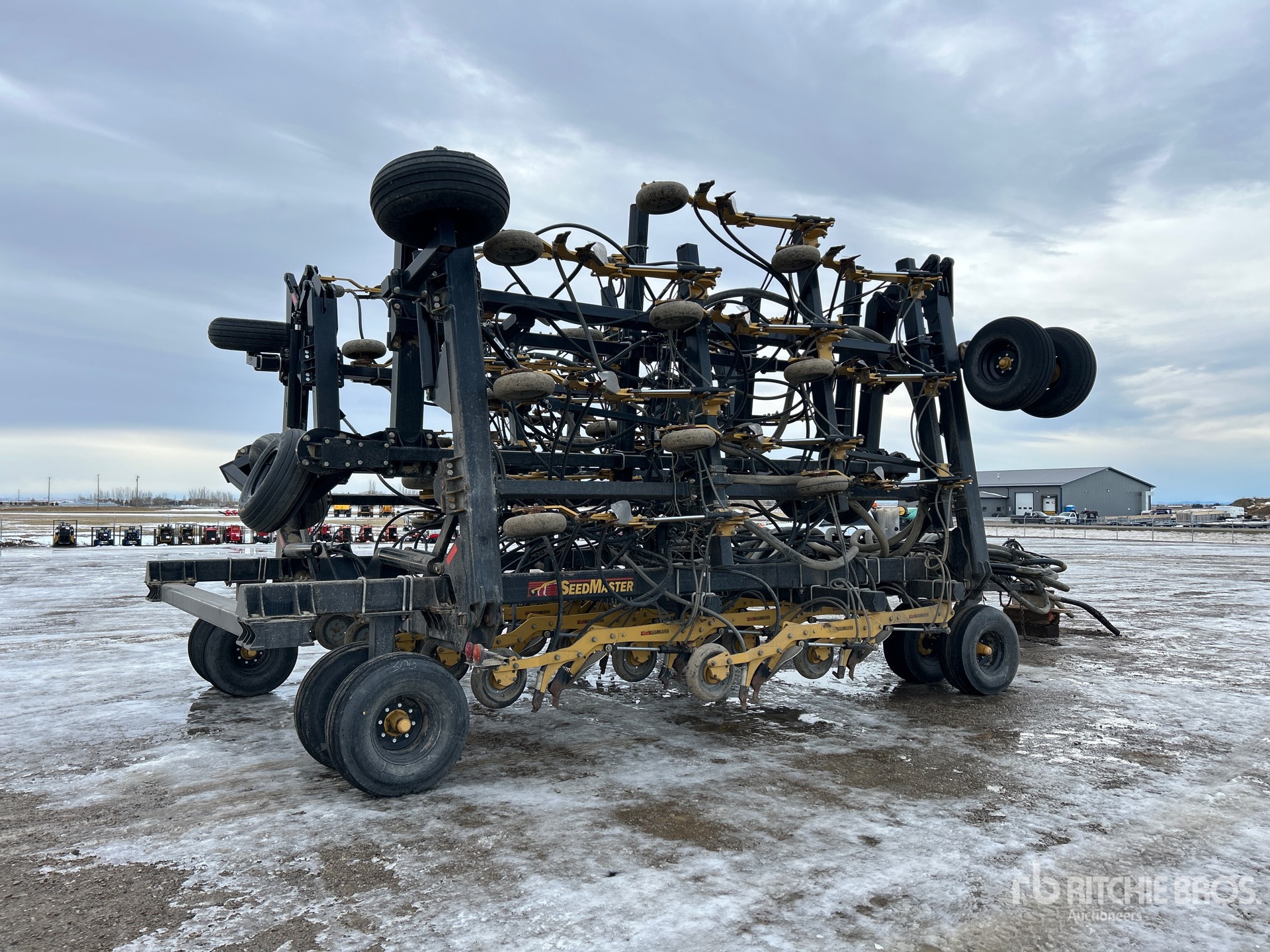 General Appearance with Bild, Ecke hinten rechts