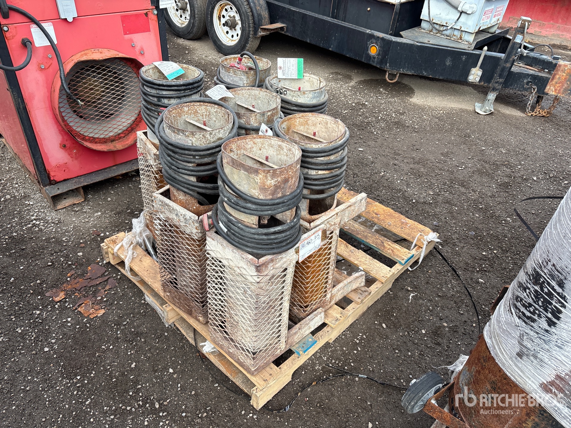 General Appearance with Bild, Ecke vorne links