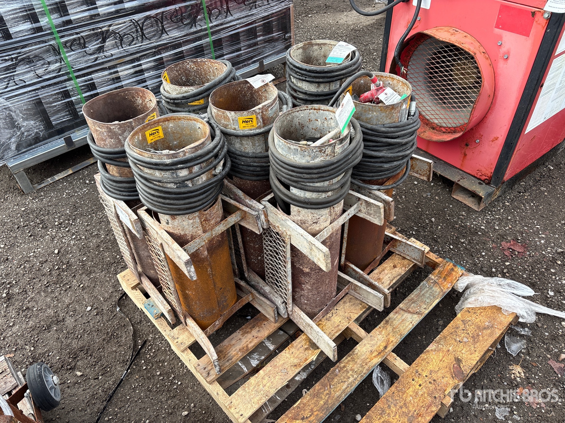 General Appearance with Bild, Ecke vorne rechts