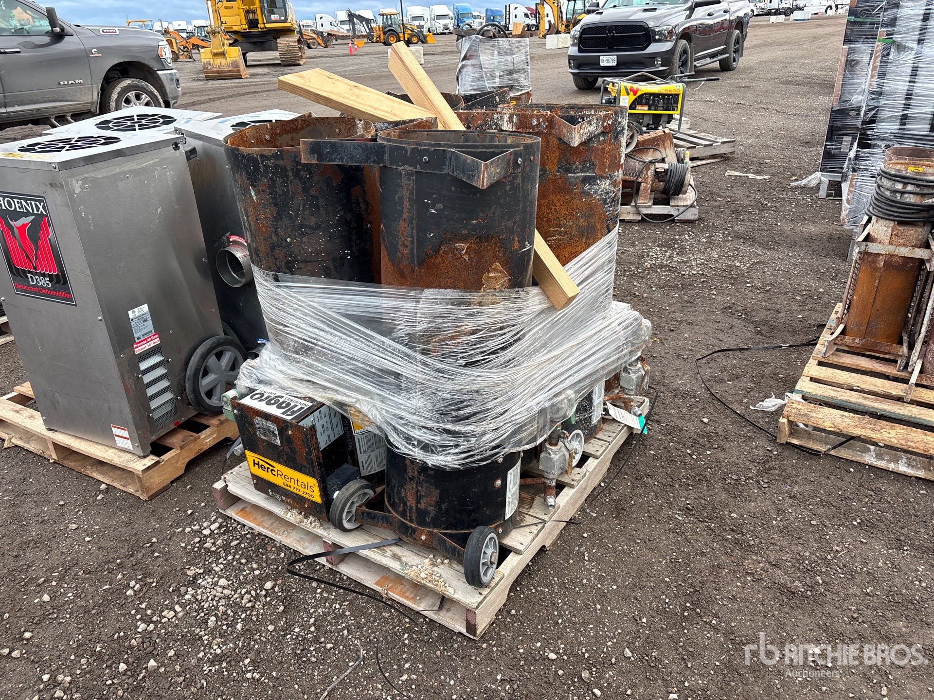 General Appearance with Picture, Left Rear Corner