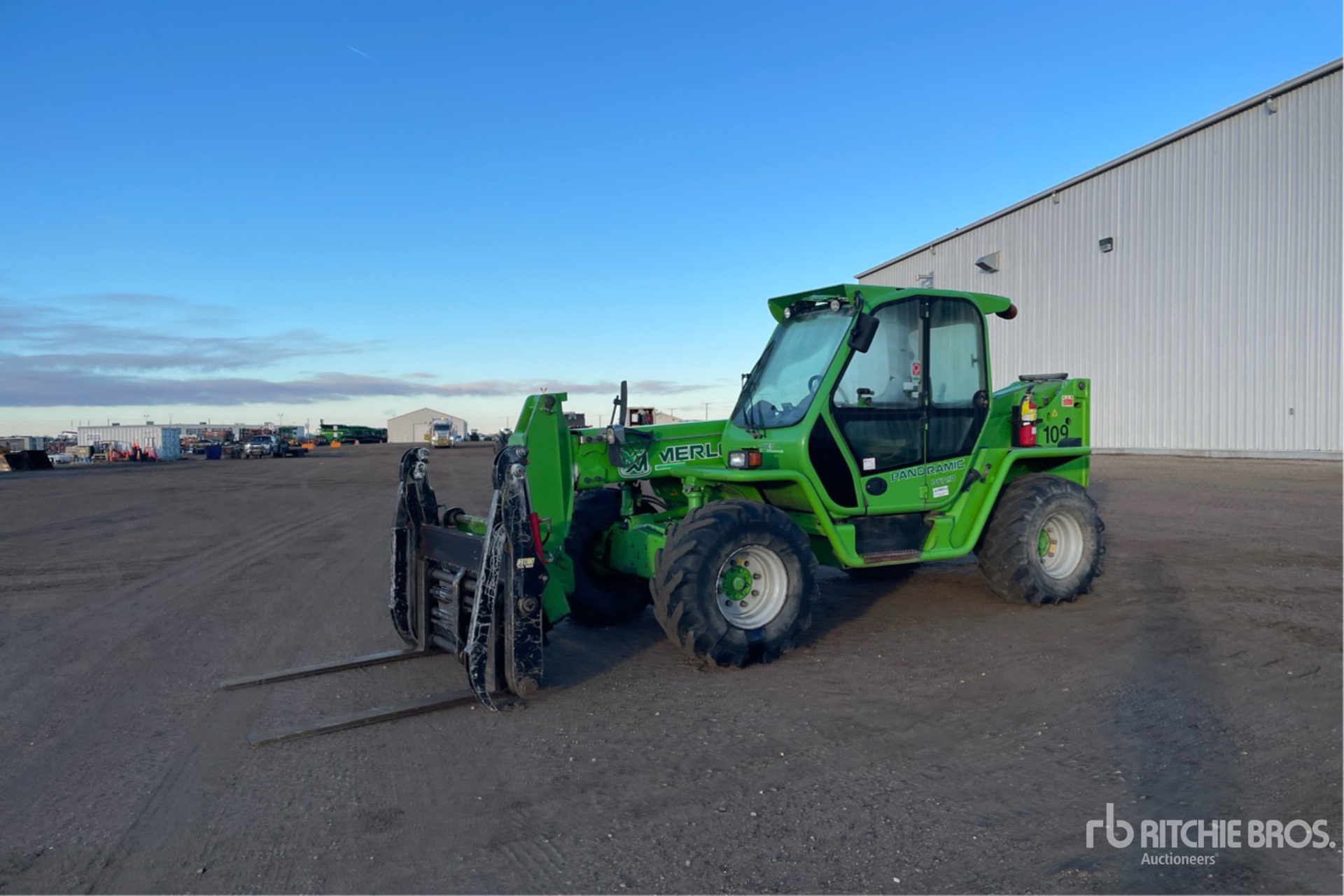 General Appearance with Picture, Left Front Corner