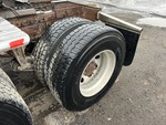 4 Underbody - Truck with 