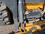 Hydraulics with Bucket Tilt Cylinders