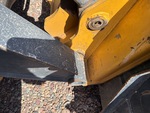 Chassis with Quick Coupler to Arms Pins