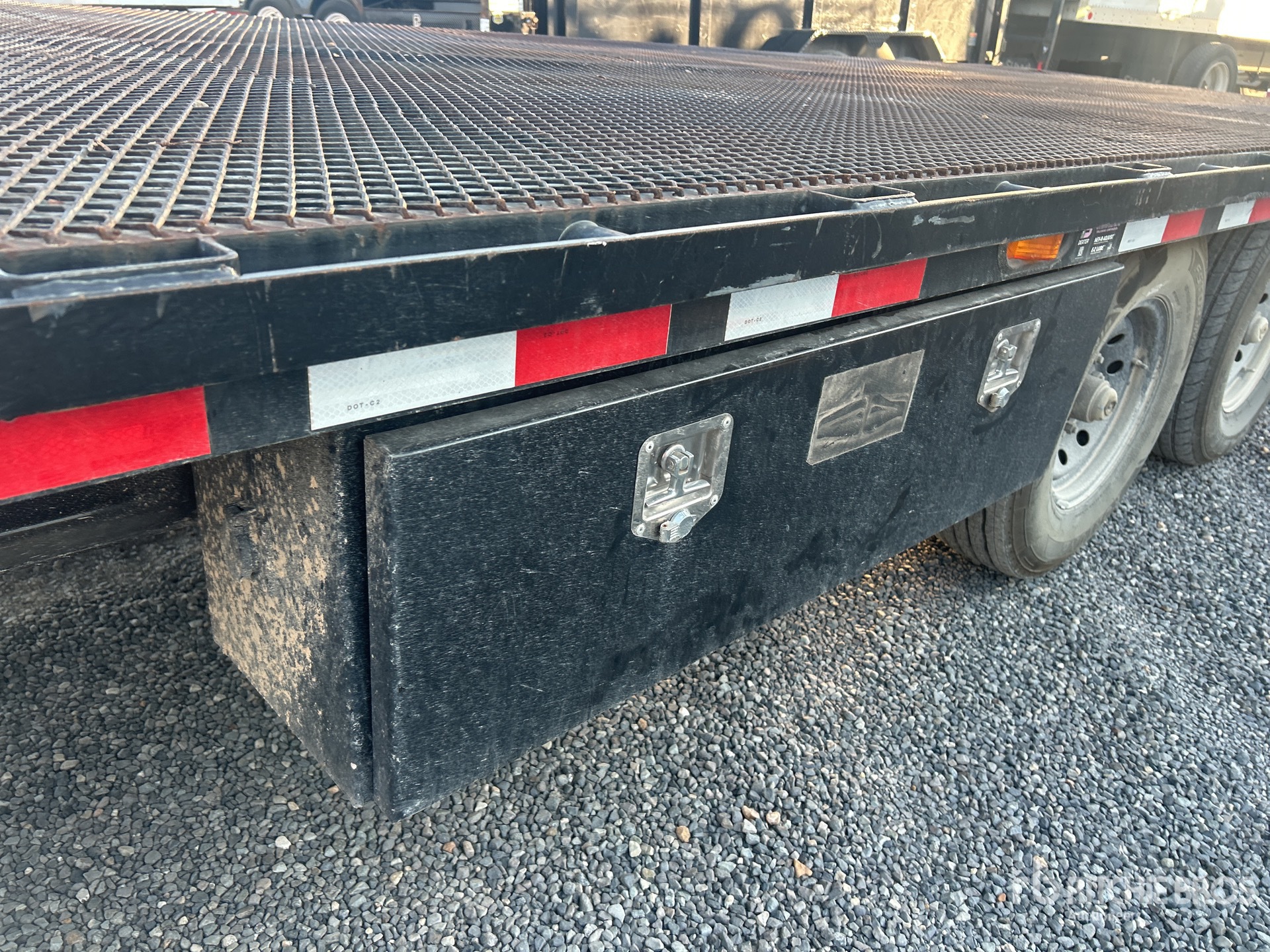 2022 Load Trail 26 FT T/A