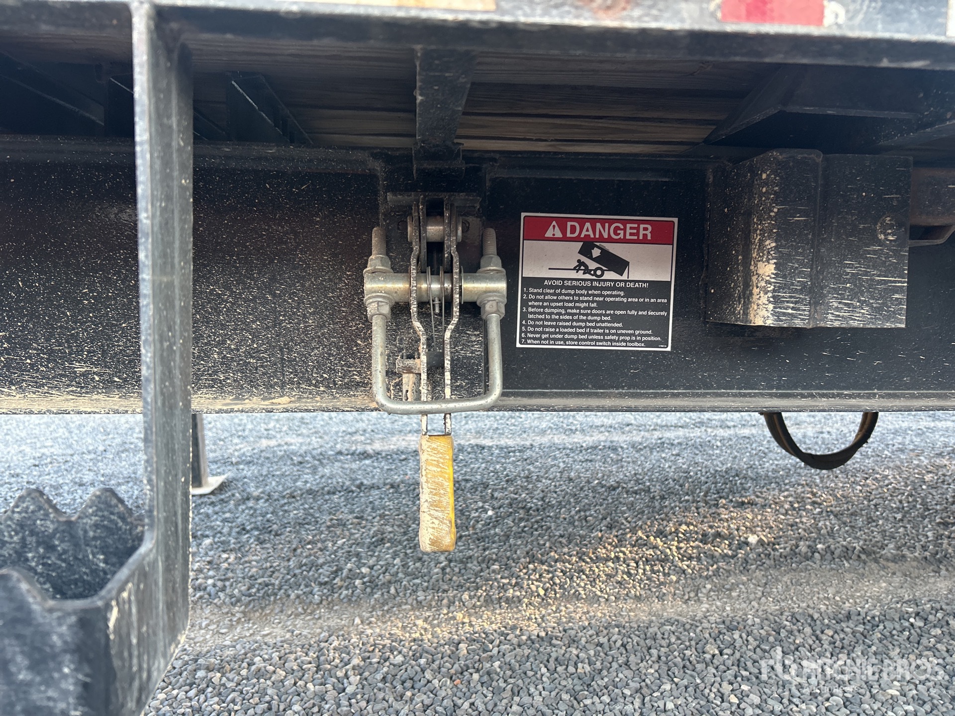 2022 Load Trail 26 FT T/A